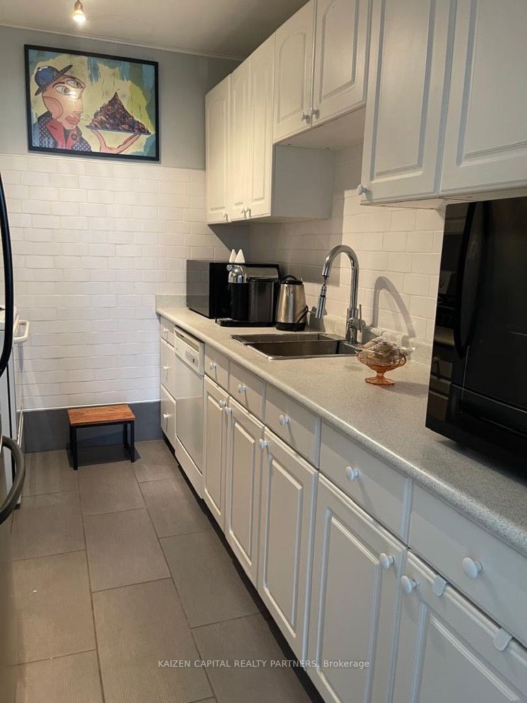 398 King Street E Property Photo 20