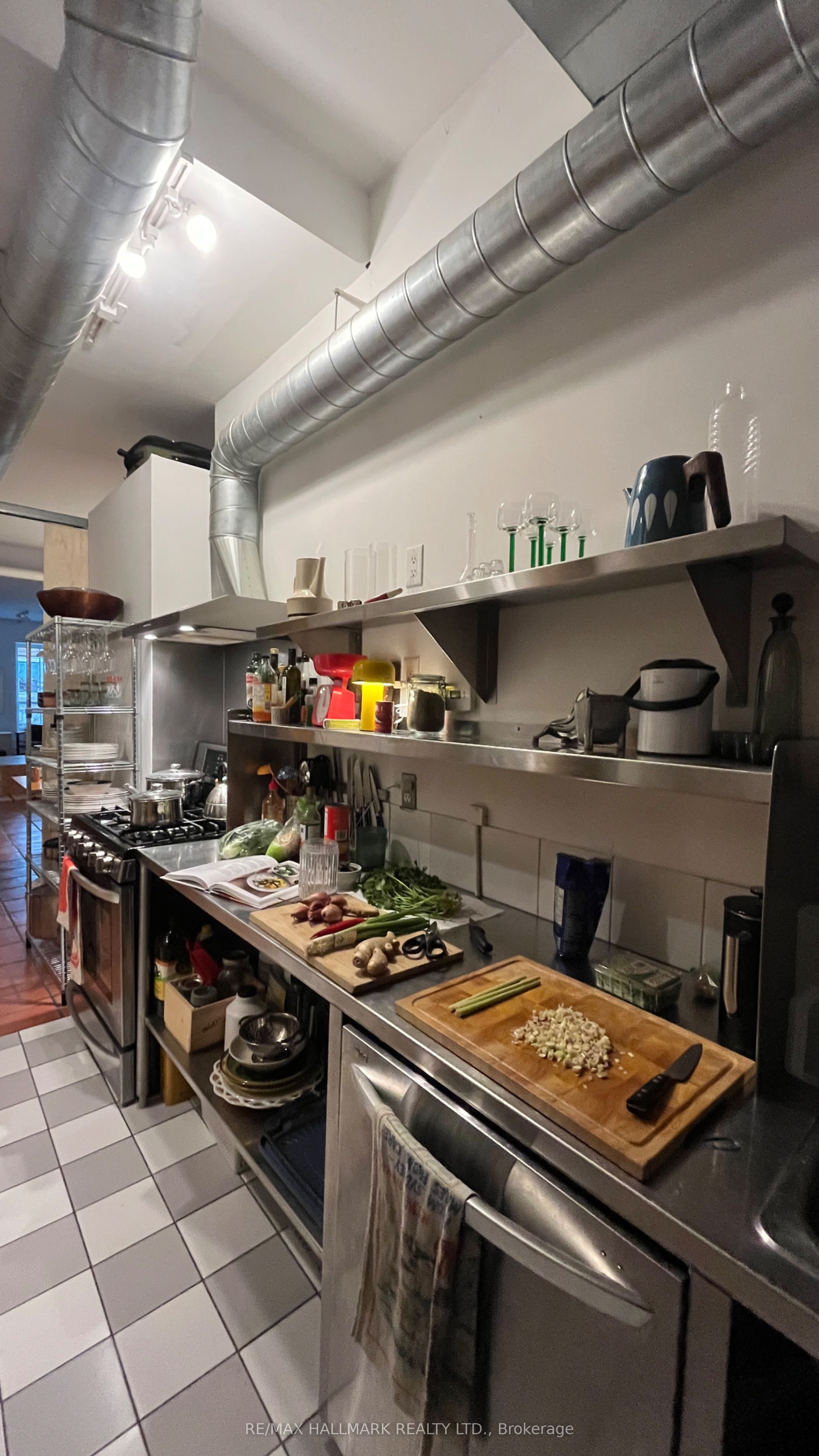 173 King Street E 200 Property Photo 17