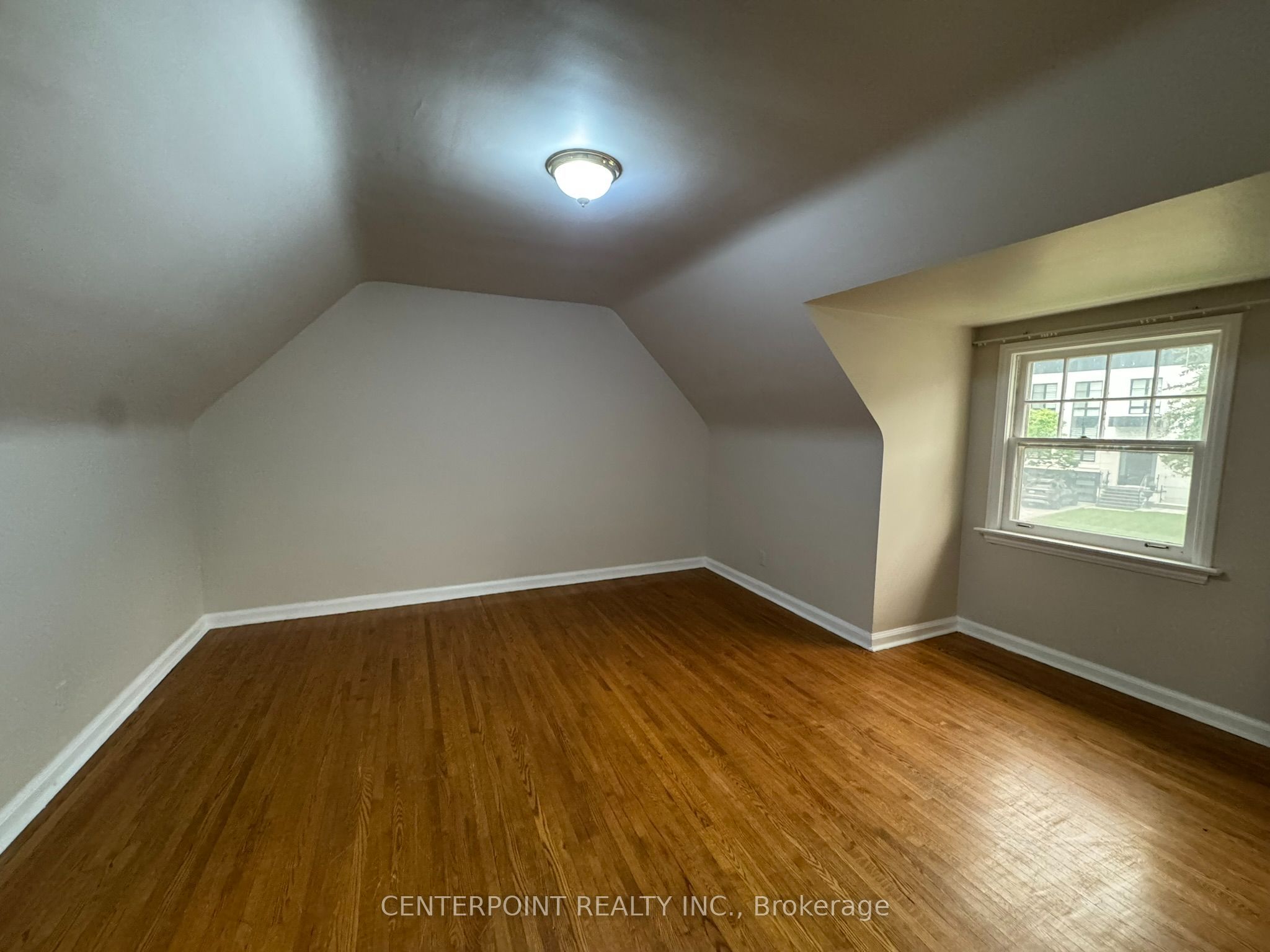 27 Grantbrook Street Property Photo 8