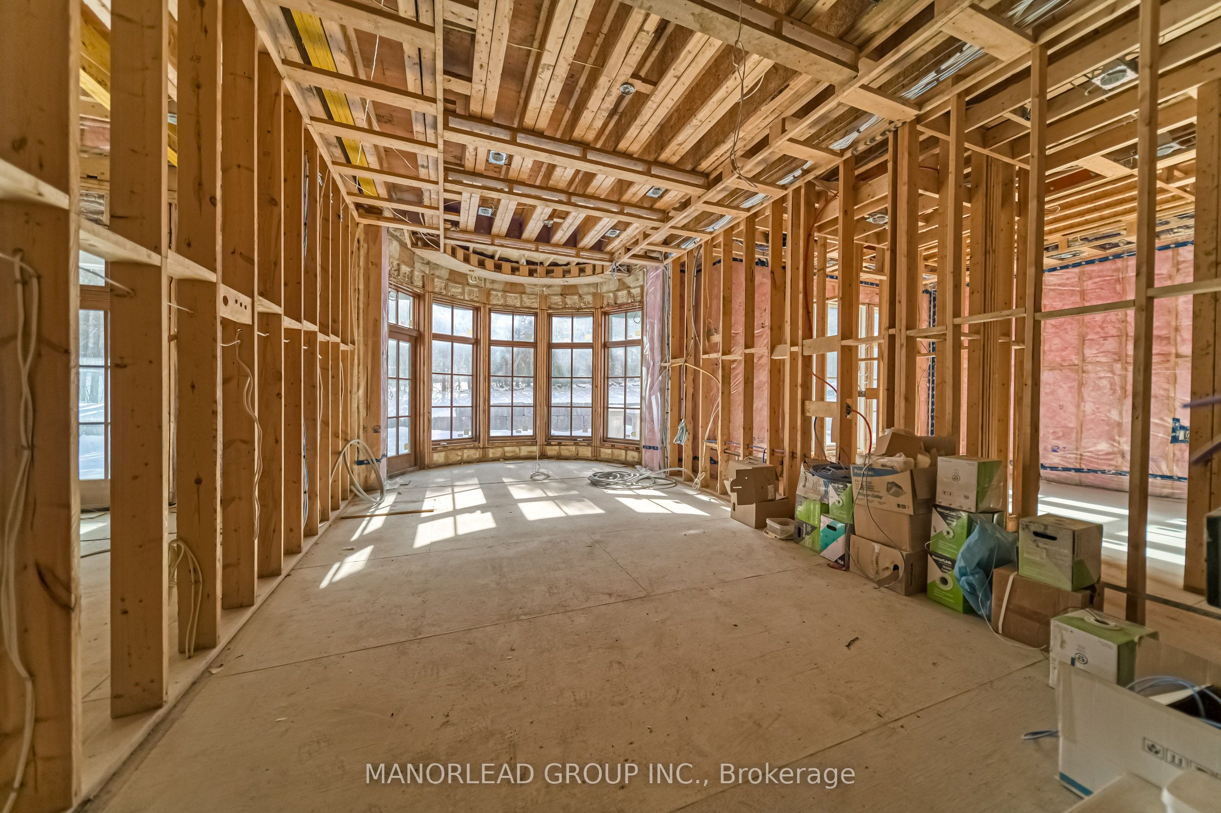 19 Royal Oak Drive Property Photo 3
