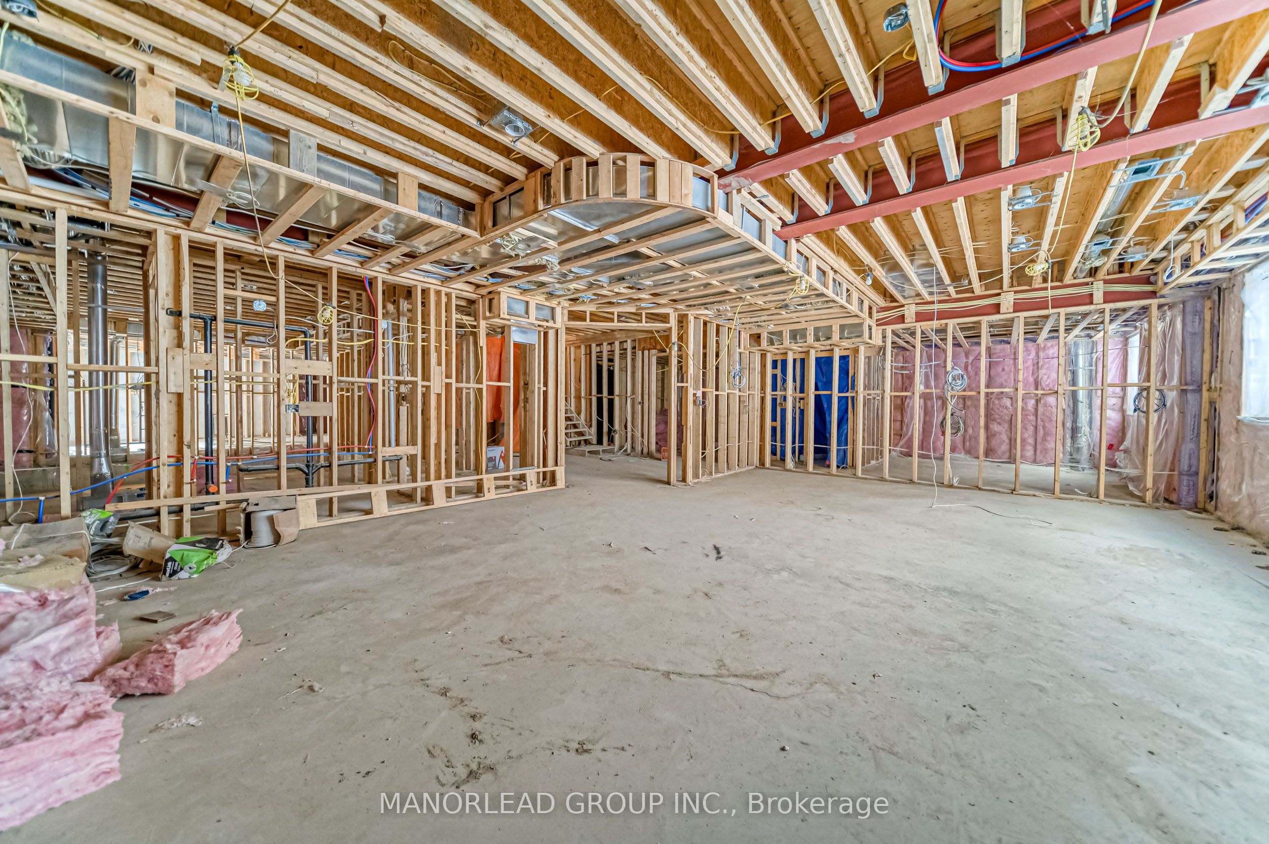 19 Royal Oak Drive Property Photo 6