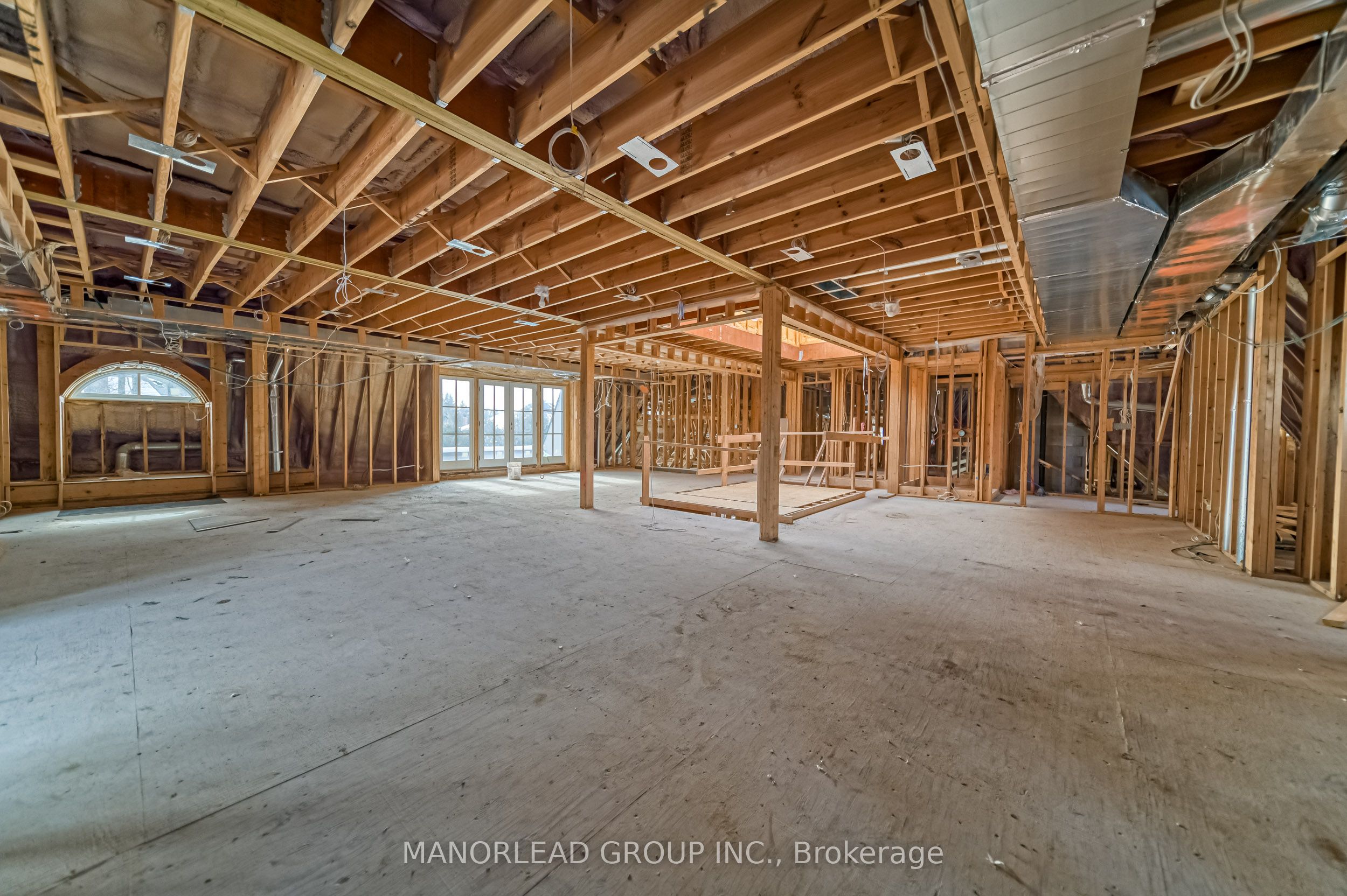 19 Royal Oak Drive Property Photo 10