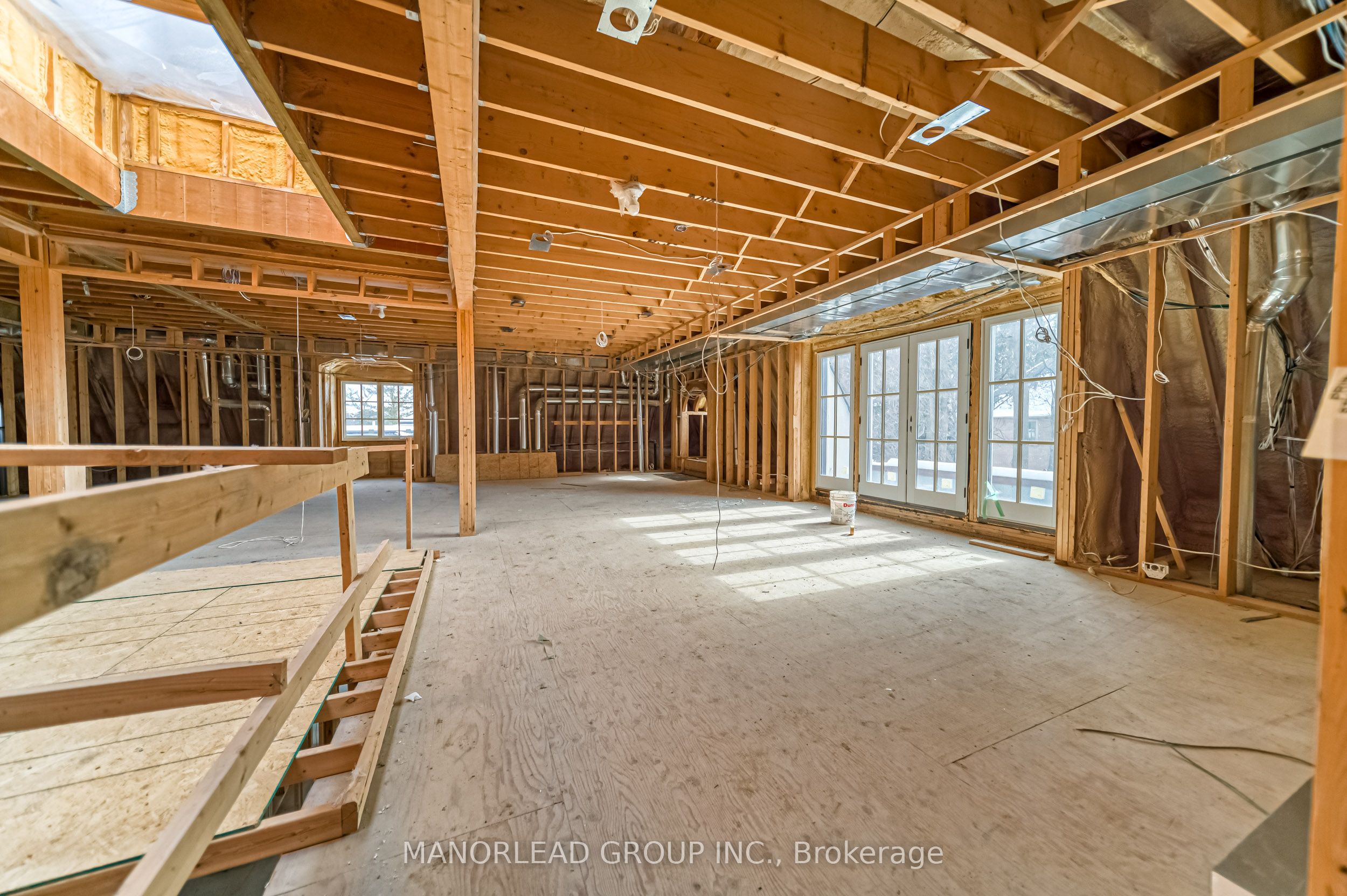 19 Royal Oak Drive Property Photo 12