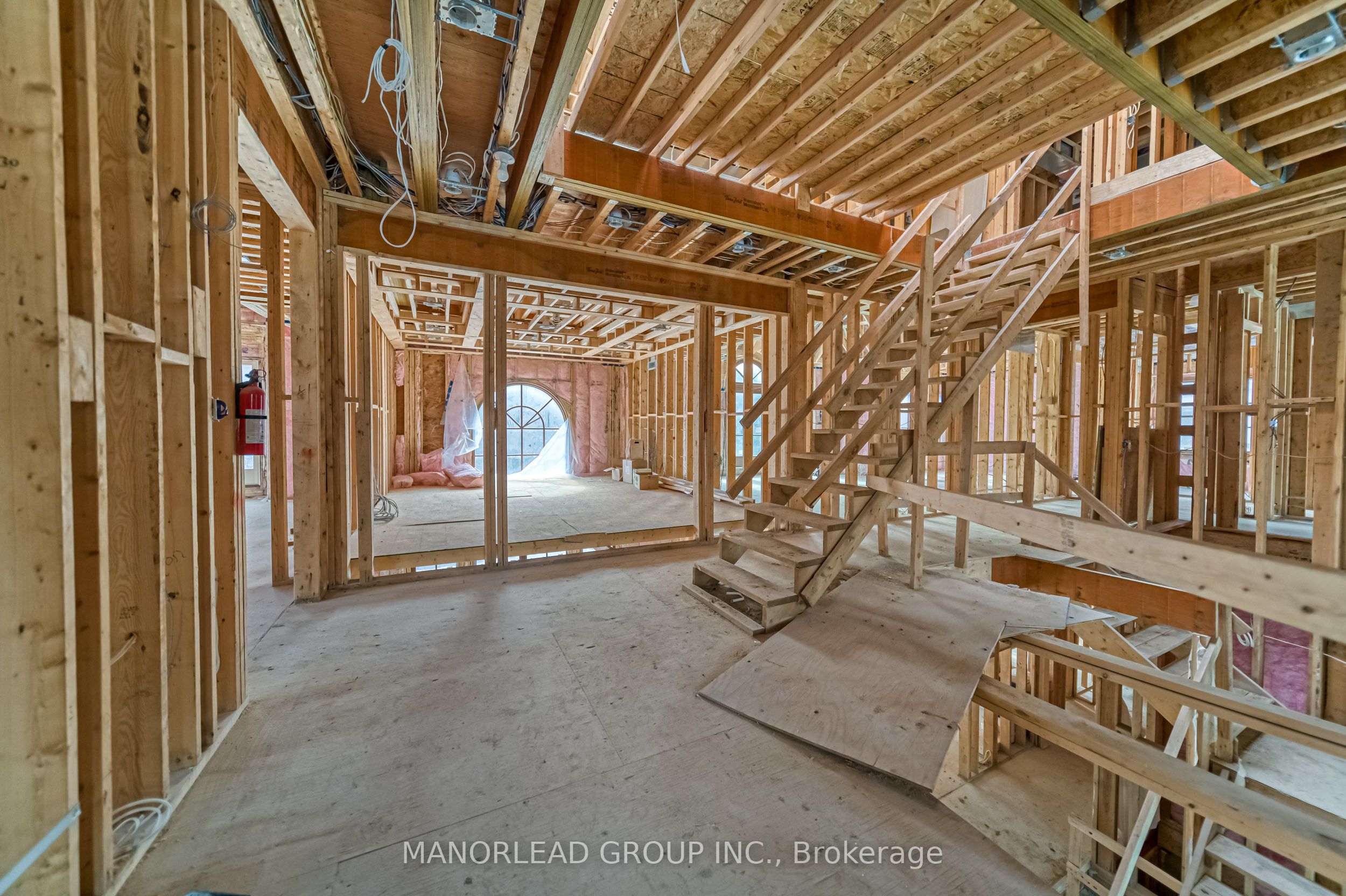 19 Royal Oak Drive Property Photo 14