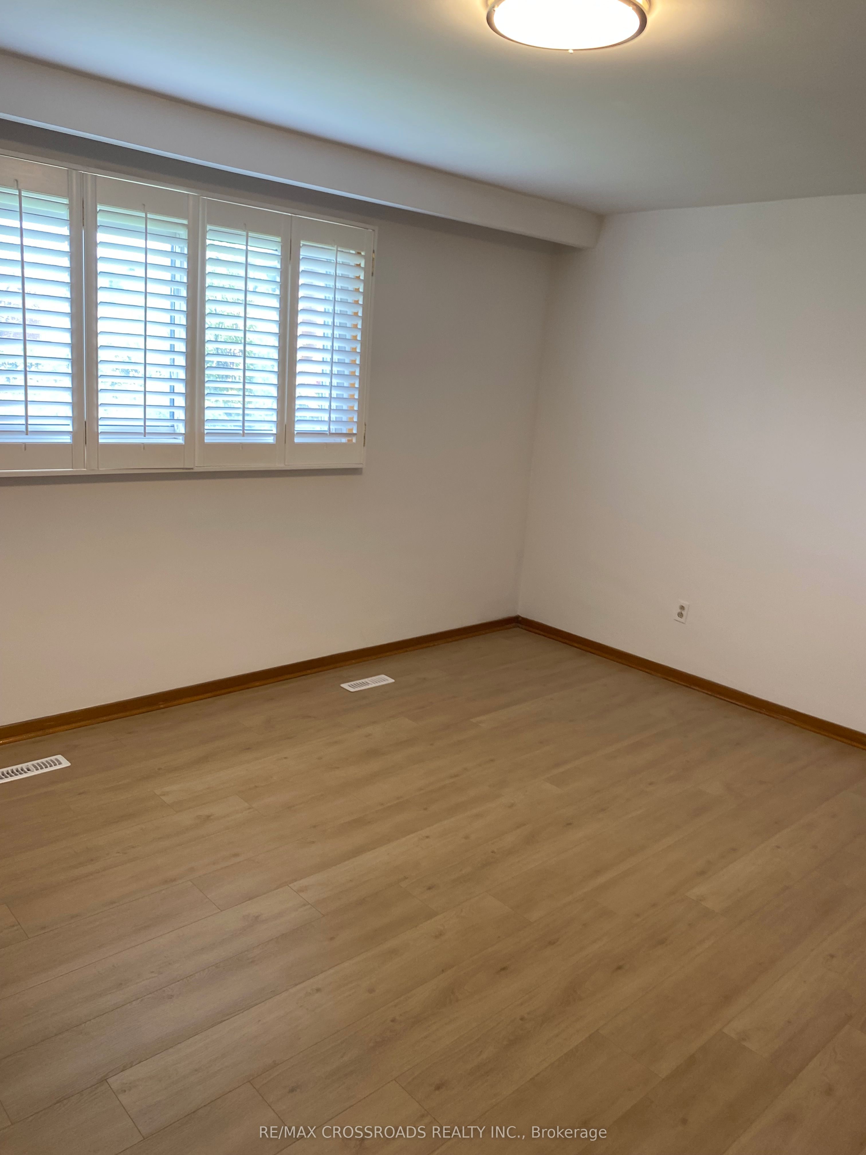91 Bickerton Crescent Property Photo 15