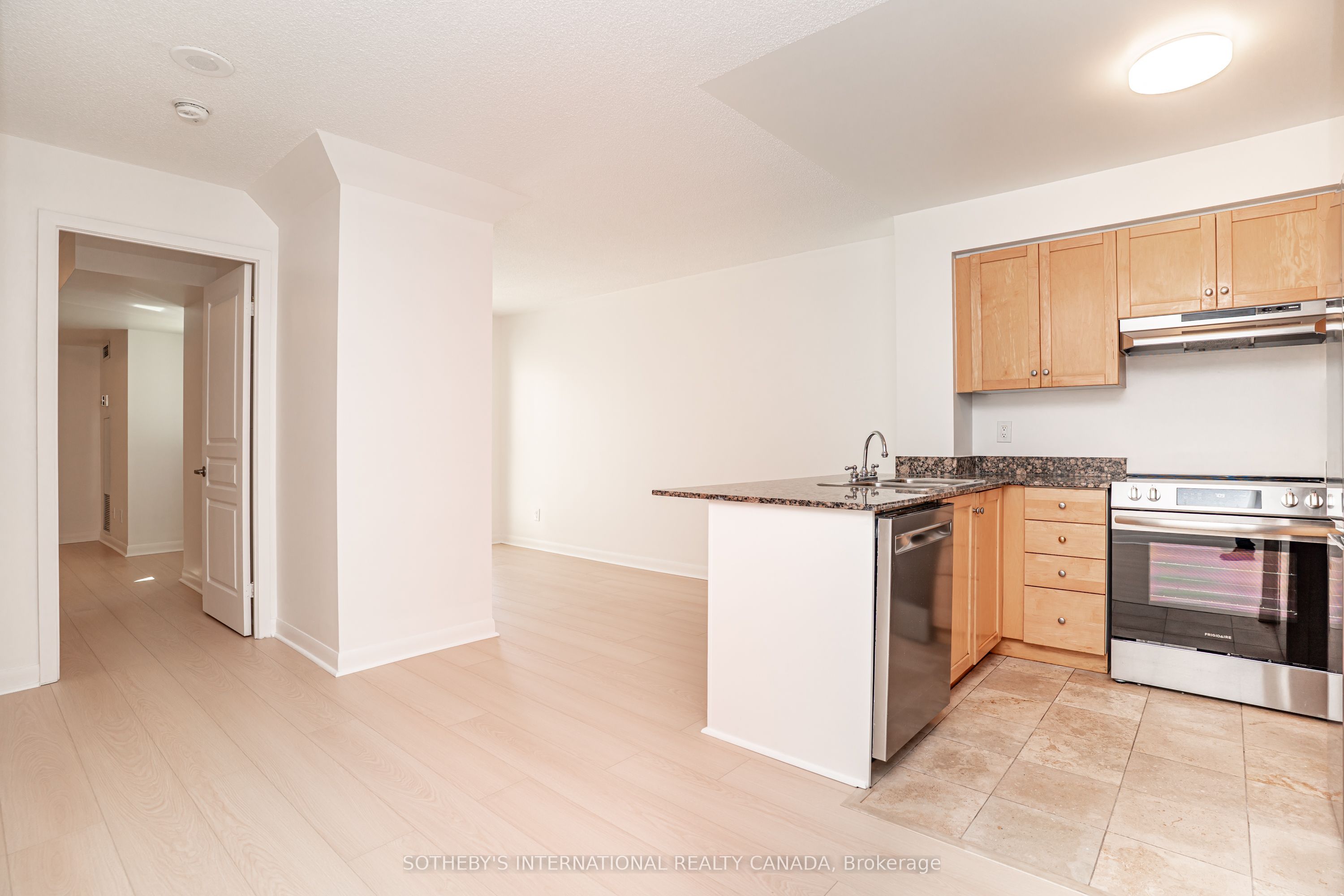 323 Richmond Street E 224 Property Photo 14