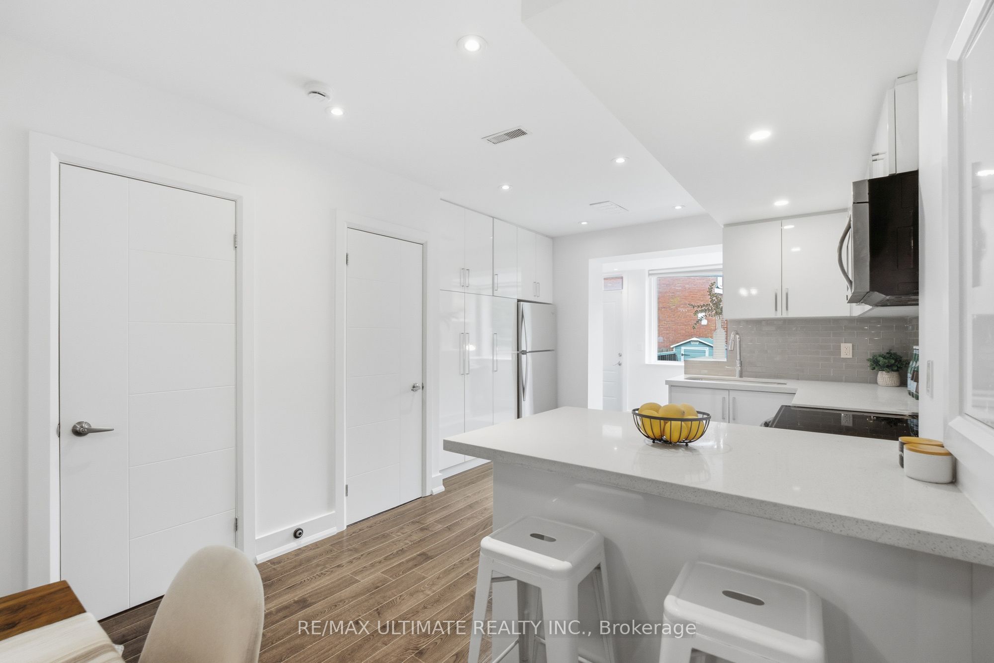 305 Winona Drive Property Photo 13