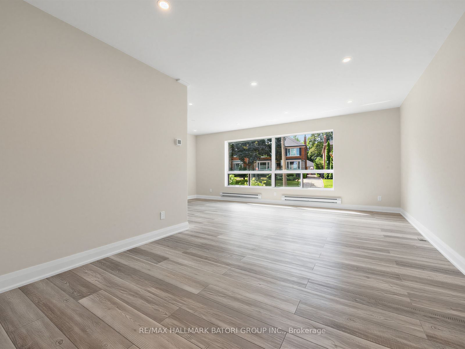 6 Croydon Road 2 Property Photo 3