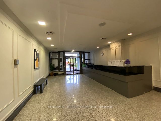 7 Bishop Avenue 1204 Property Photo 2