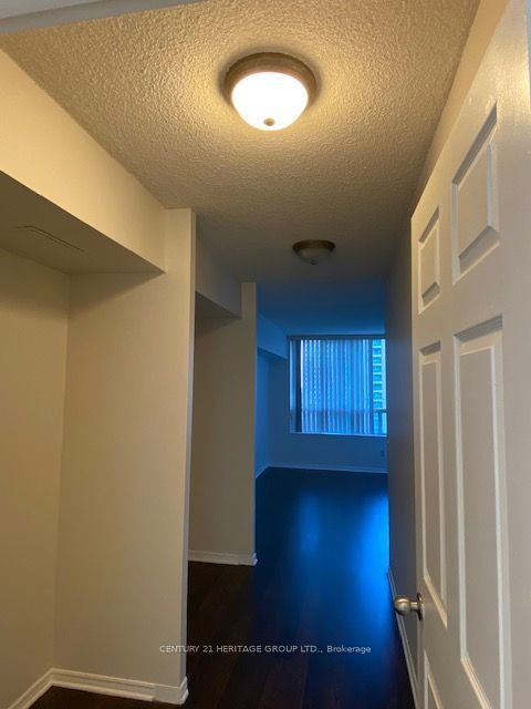 7 Bishop Avenue 1204 Property Photo 9