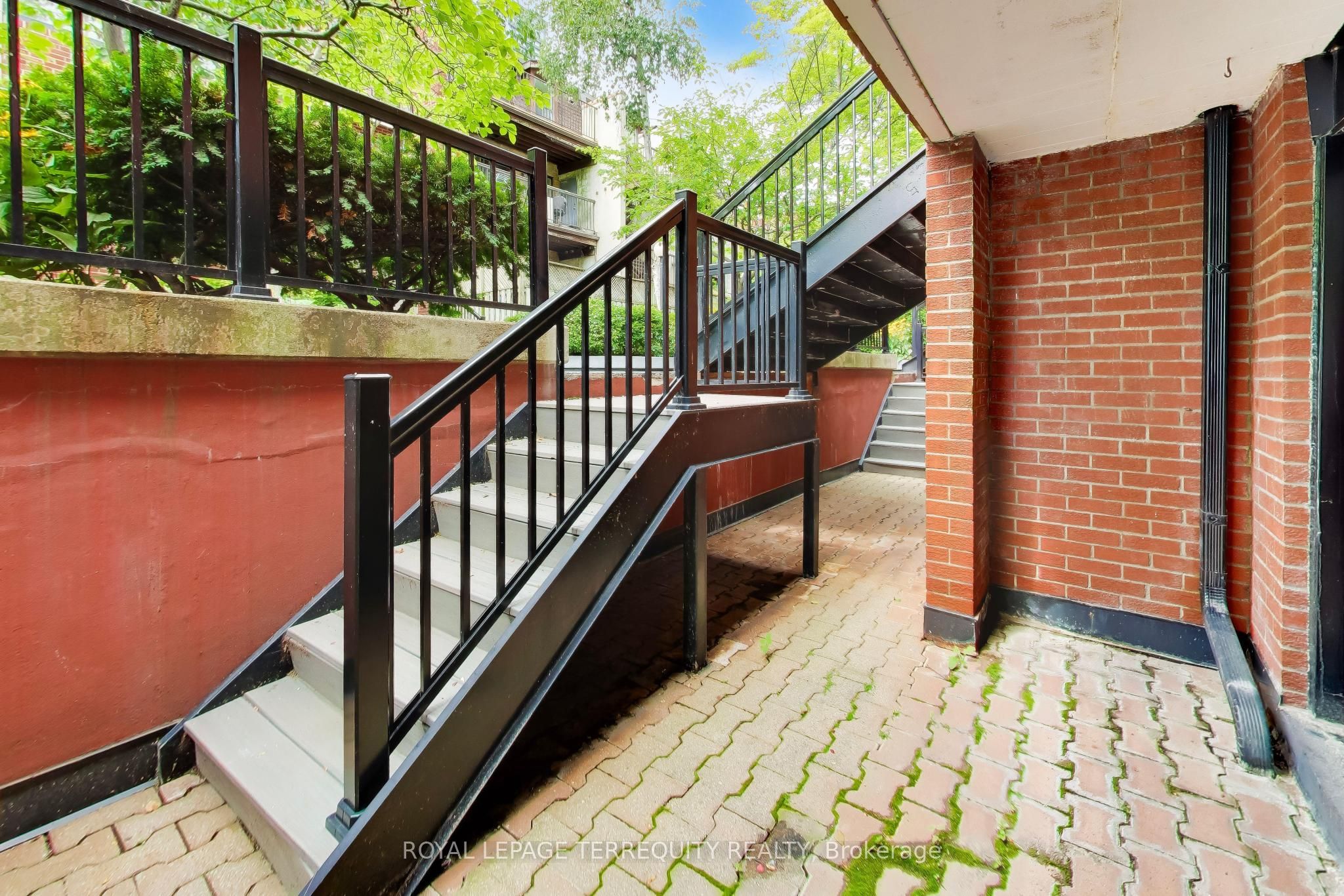 17 Pembroke Street 15 Property Photo 8