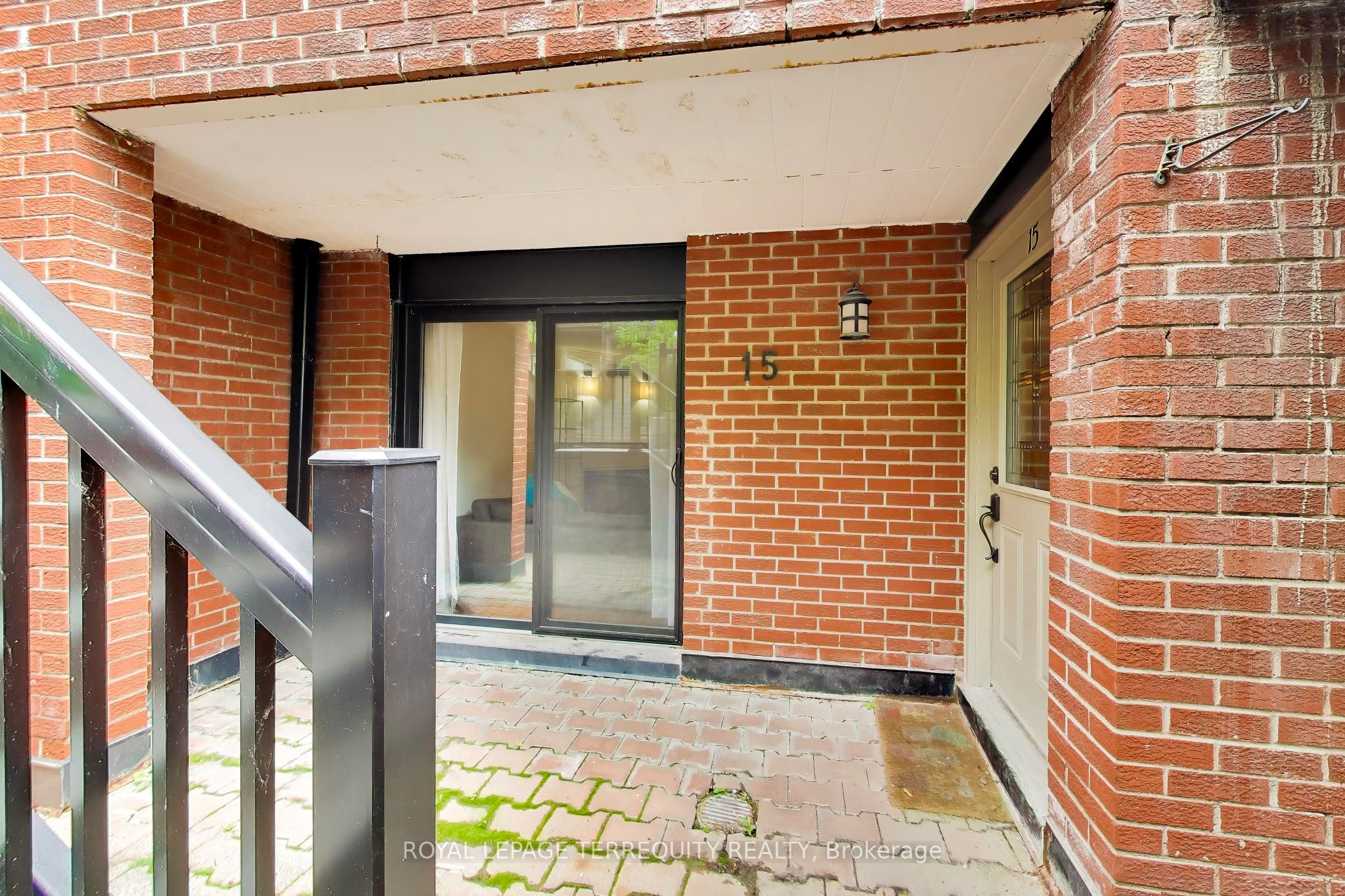 17 Pembroke Street 15 Property Photo 9