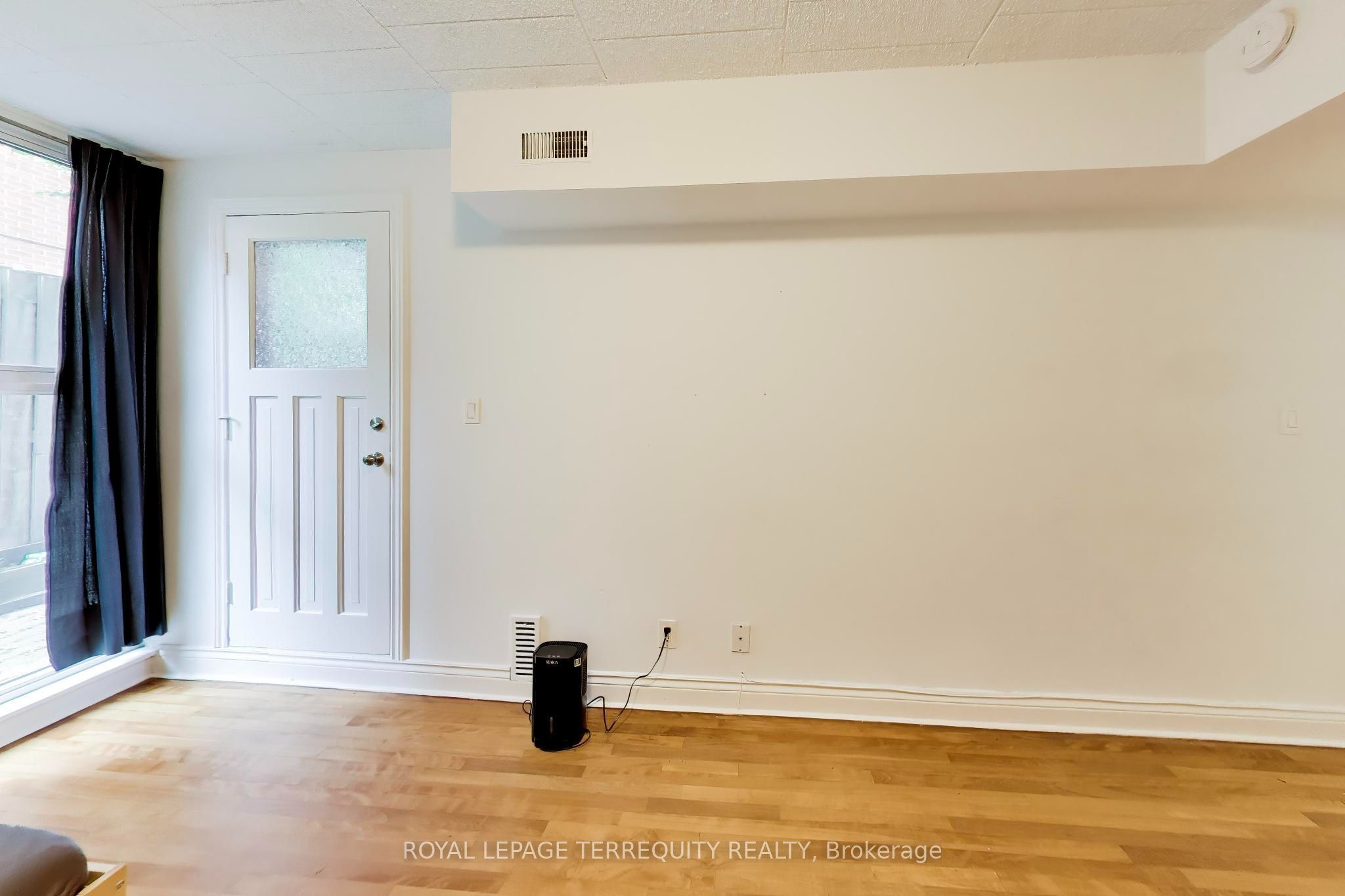 17 Pembroke Street 15 Property Photo 18