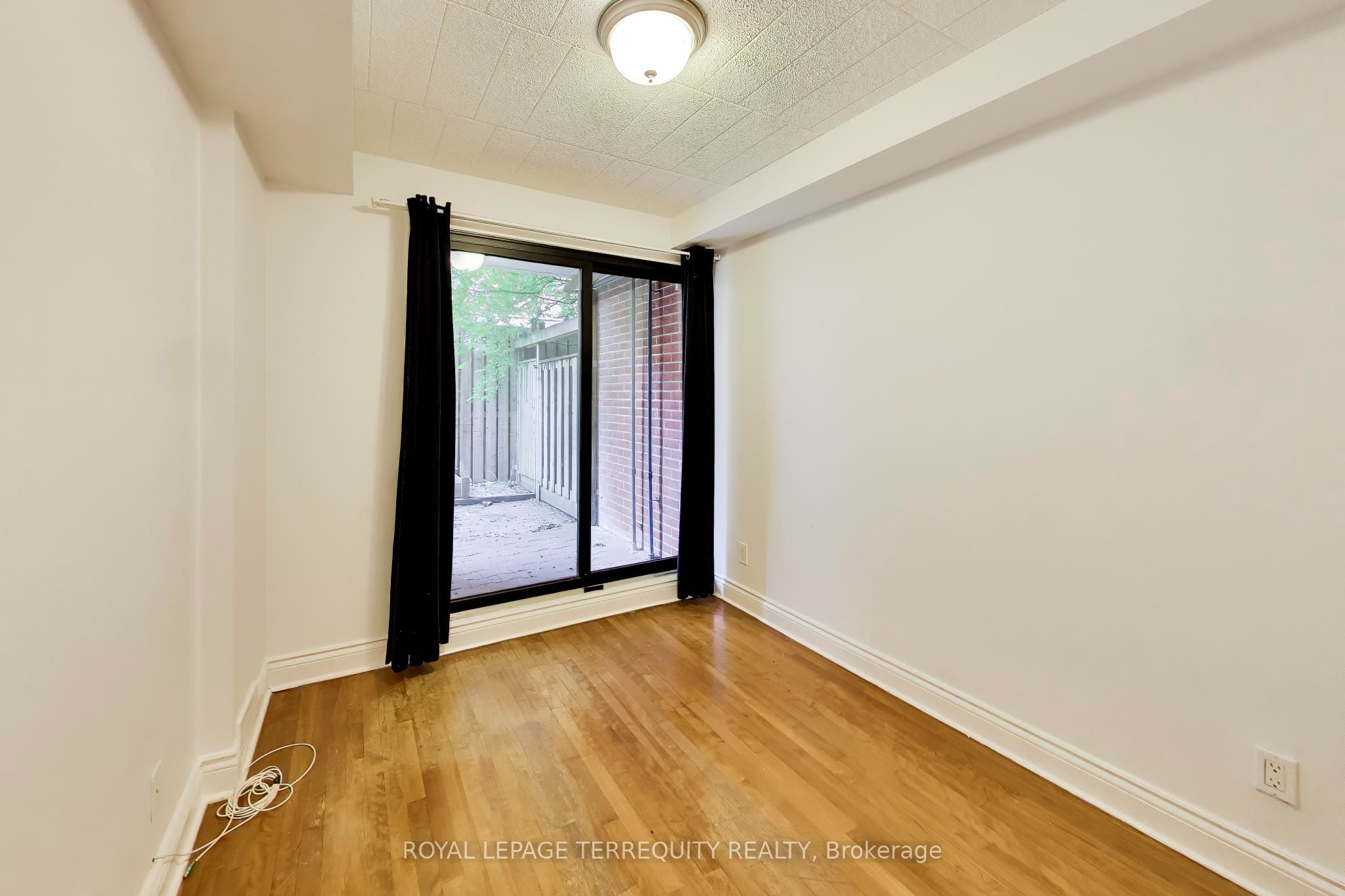 17 Pembroke Street 15 Property Photo 19