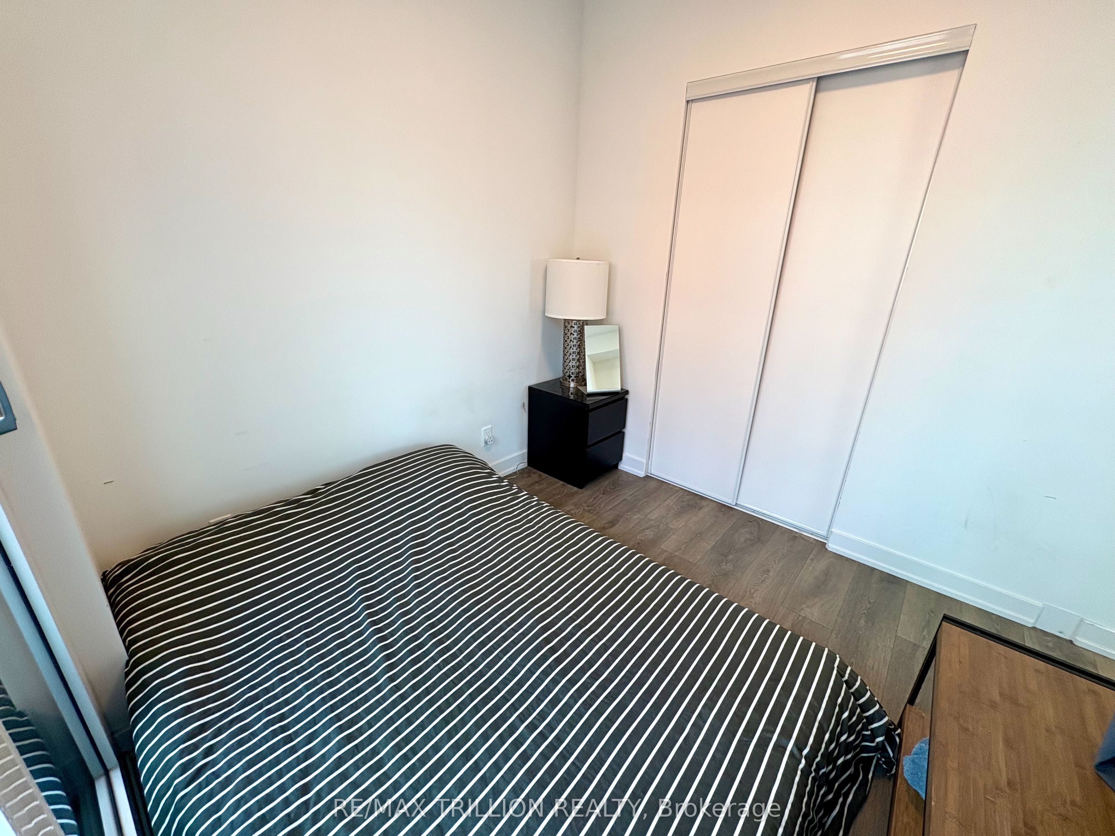 108 Peter Street 1016 Property Photo 11