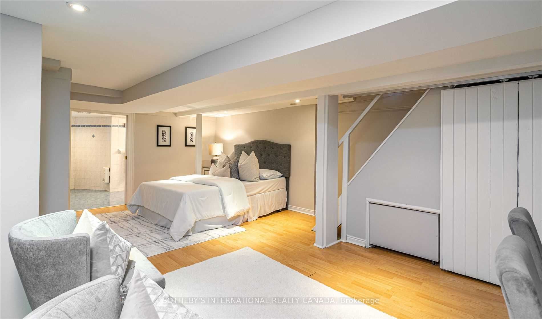 213 Shaw Street Lower Property Photo 1