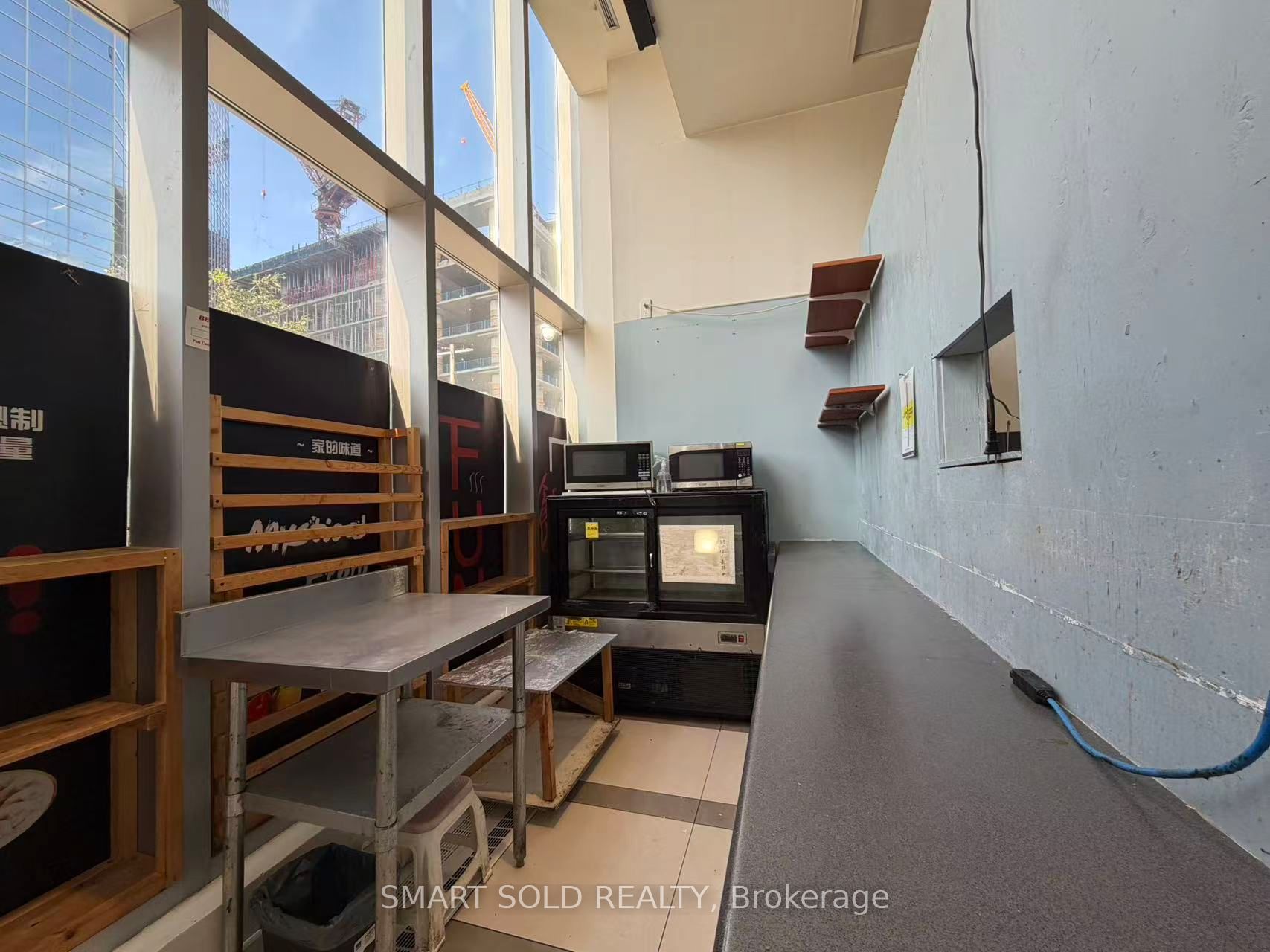4750 Yonge Street 139 Property Photo 4