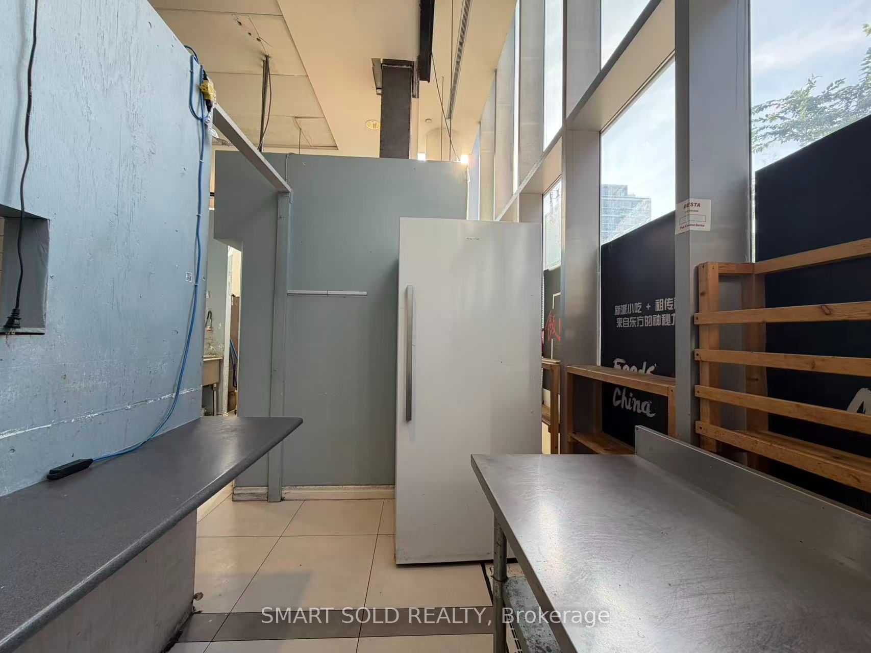 4750 Yonge Street 139 Property Photo 10