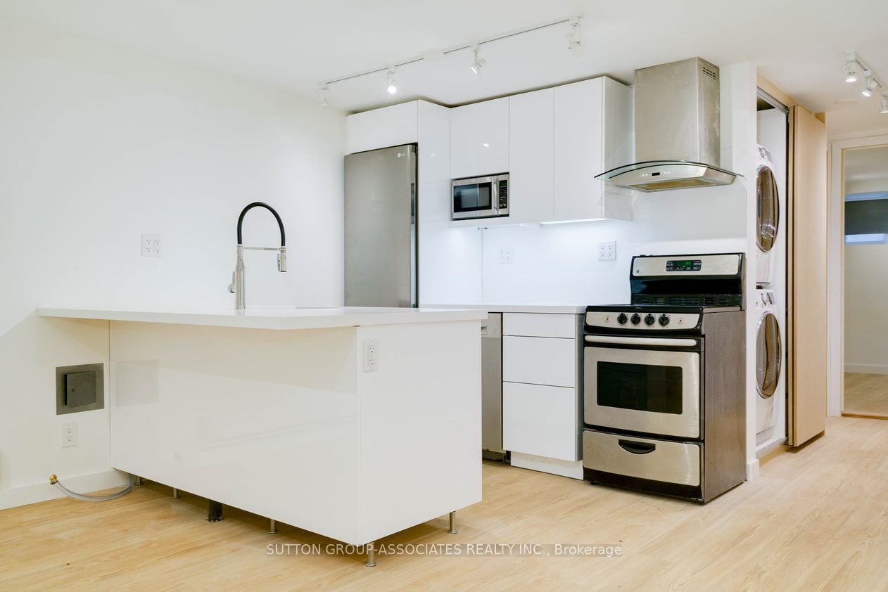 477 Brunswick Avenue Lower Property Photo 3