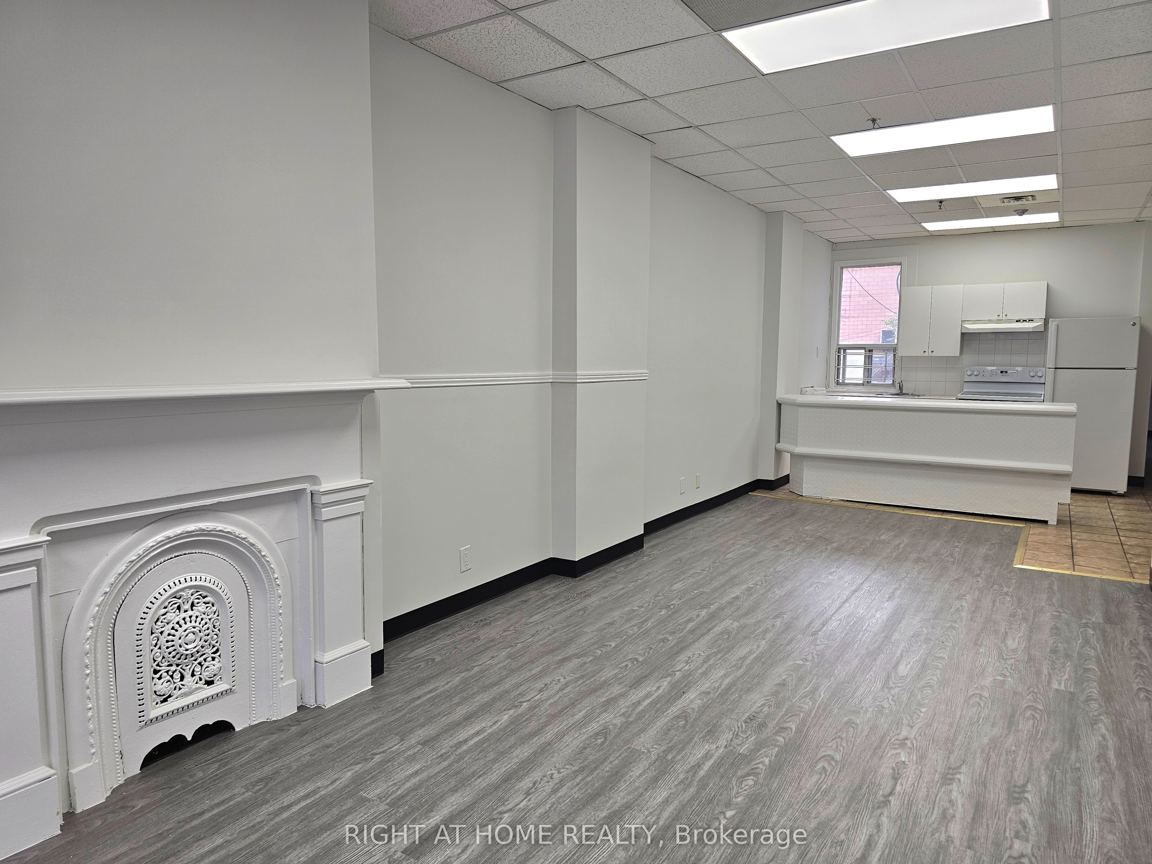 516 Yonge Street 2 Property Photo 12