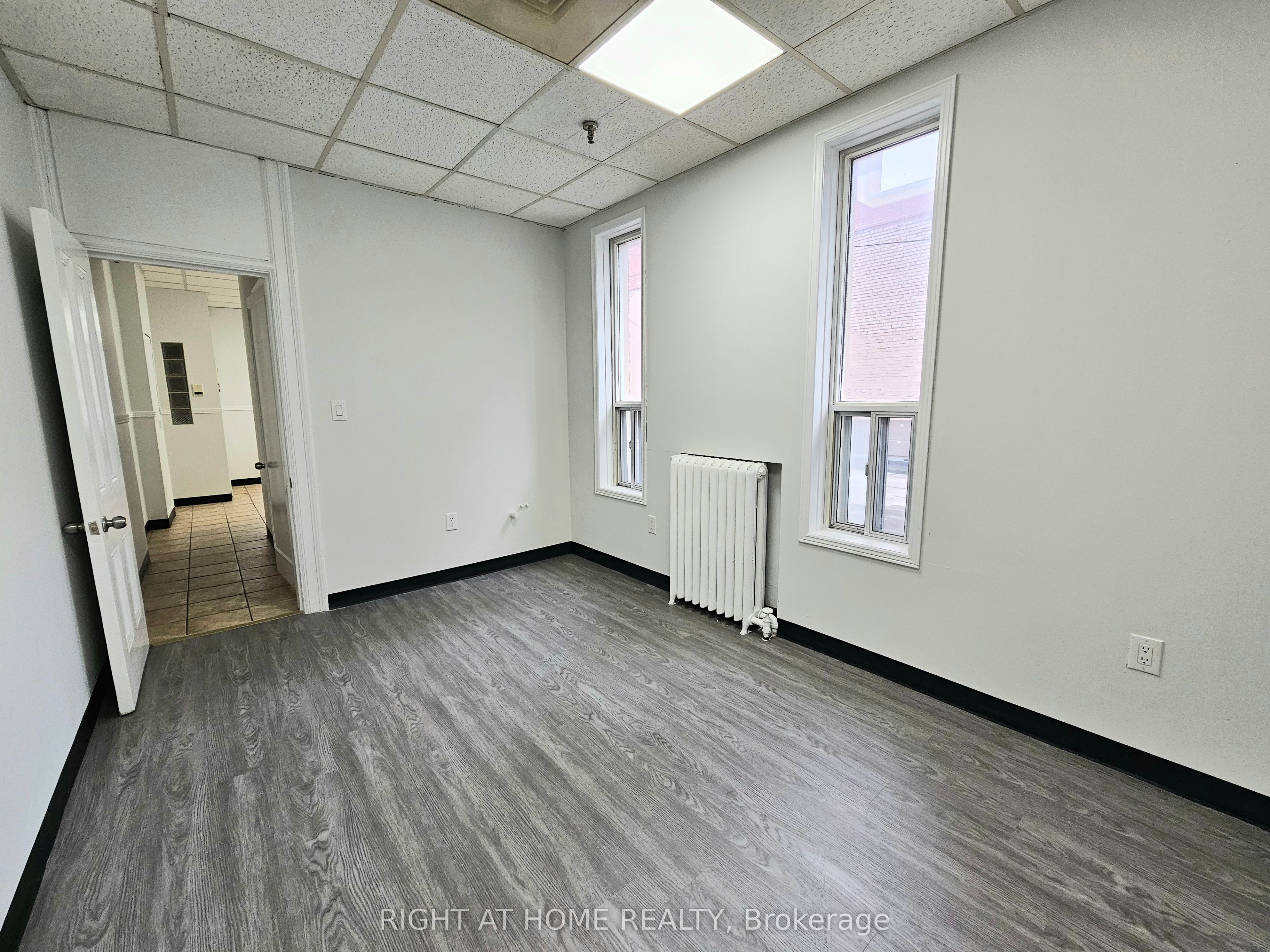 516 Yonge Street 2 Property Photo 20