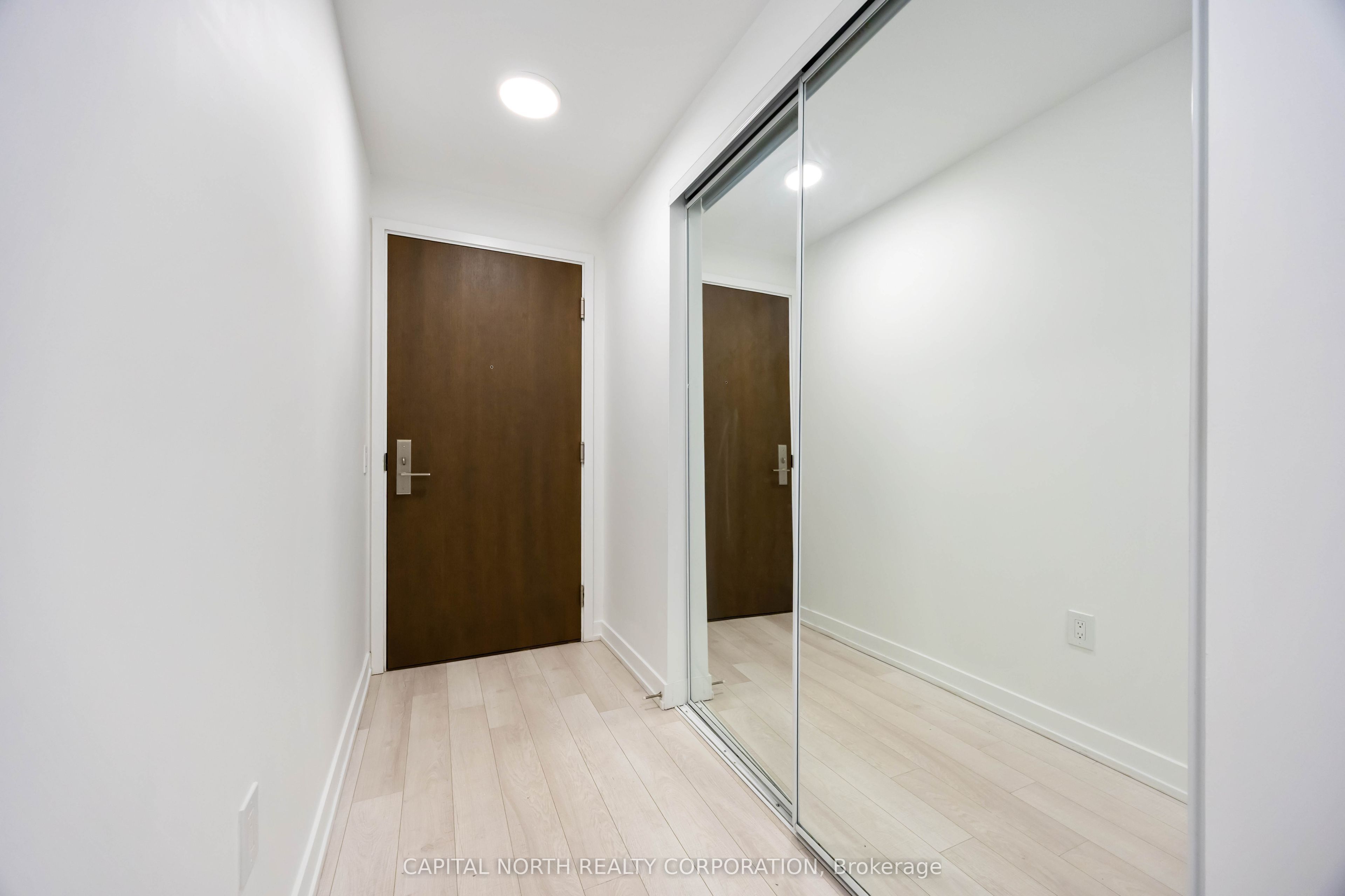 39 Roehampton Avenue 3103 Property Photo 5
