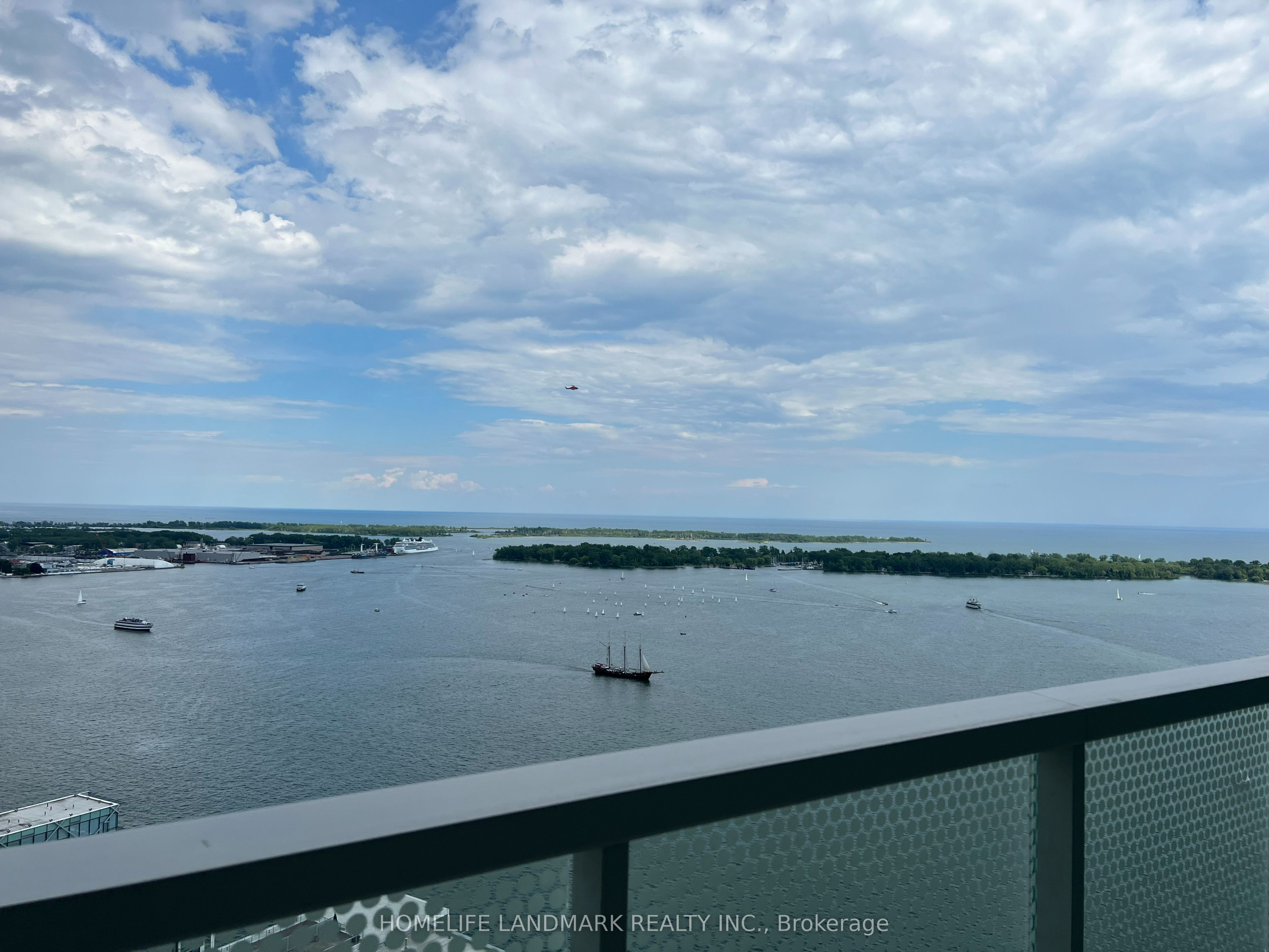 15 Queens Quay E 3201 Property Photo 21