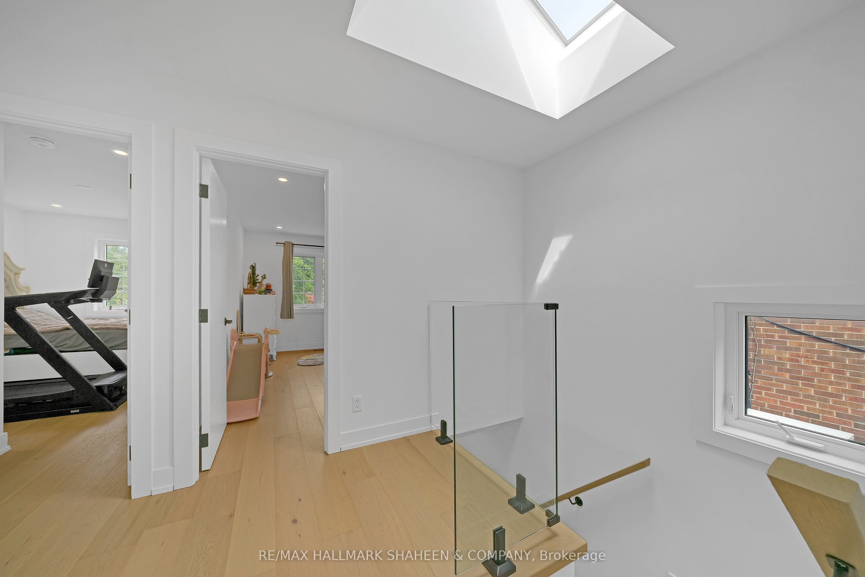 207 Sutherland Drive Property Photo 18