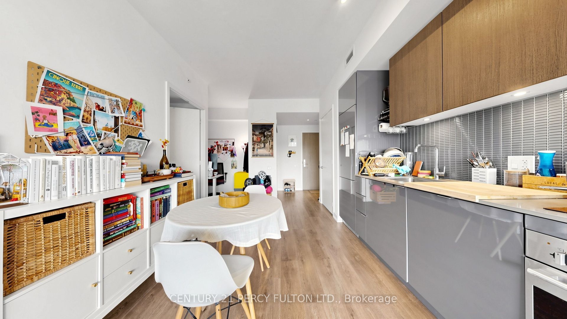 161 Roehampton Avenue 4207 Property Photo 20