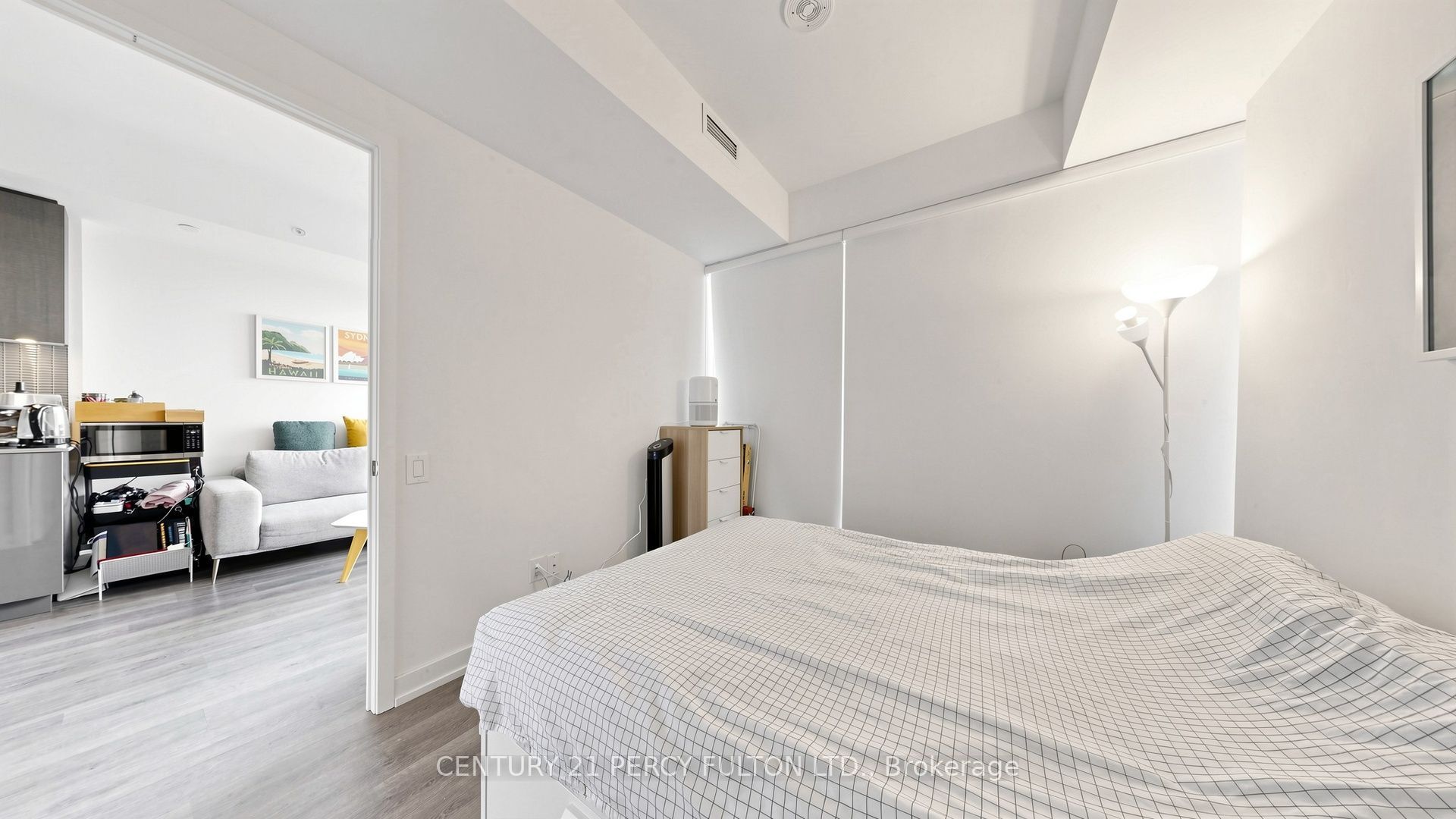161 Roehampton Avenue 4207 Property Photo 23