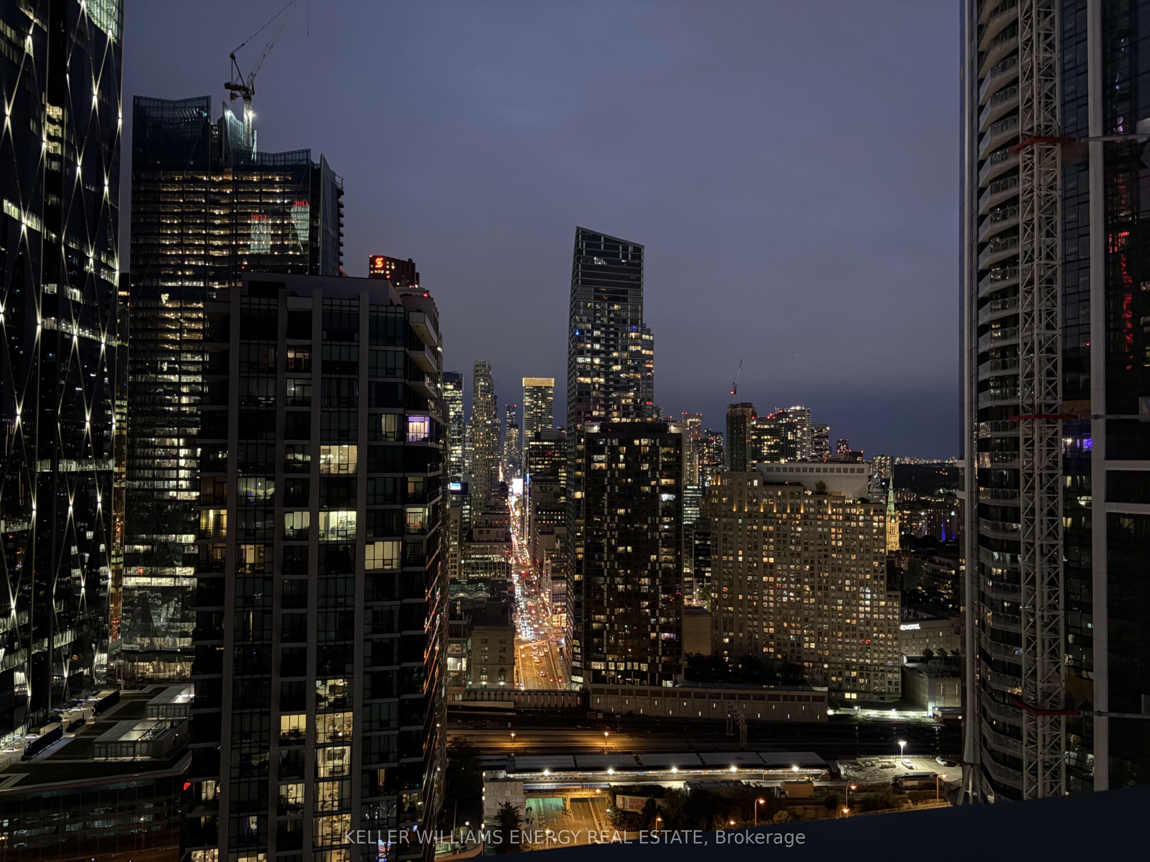 10 Yonge Street 1604 Property Photo 45