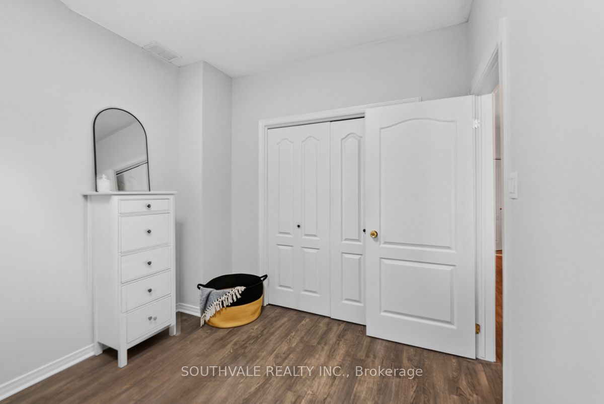 393 King St. W 1107 Property Photo 20