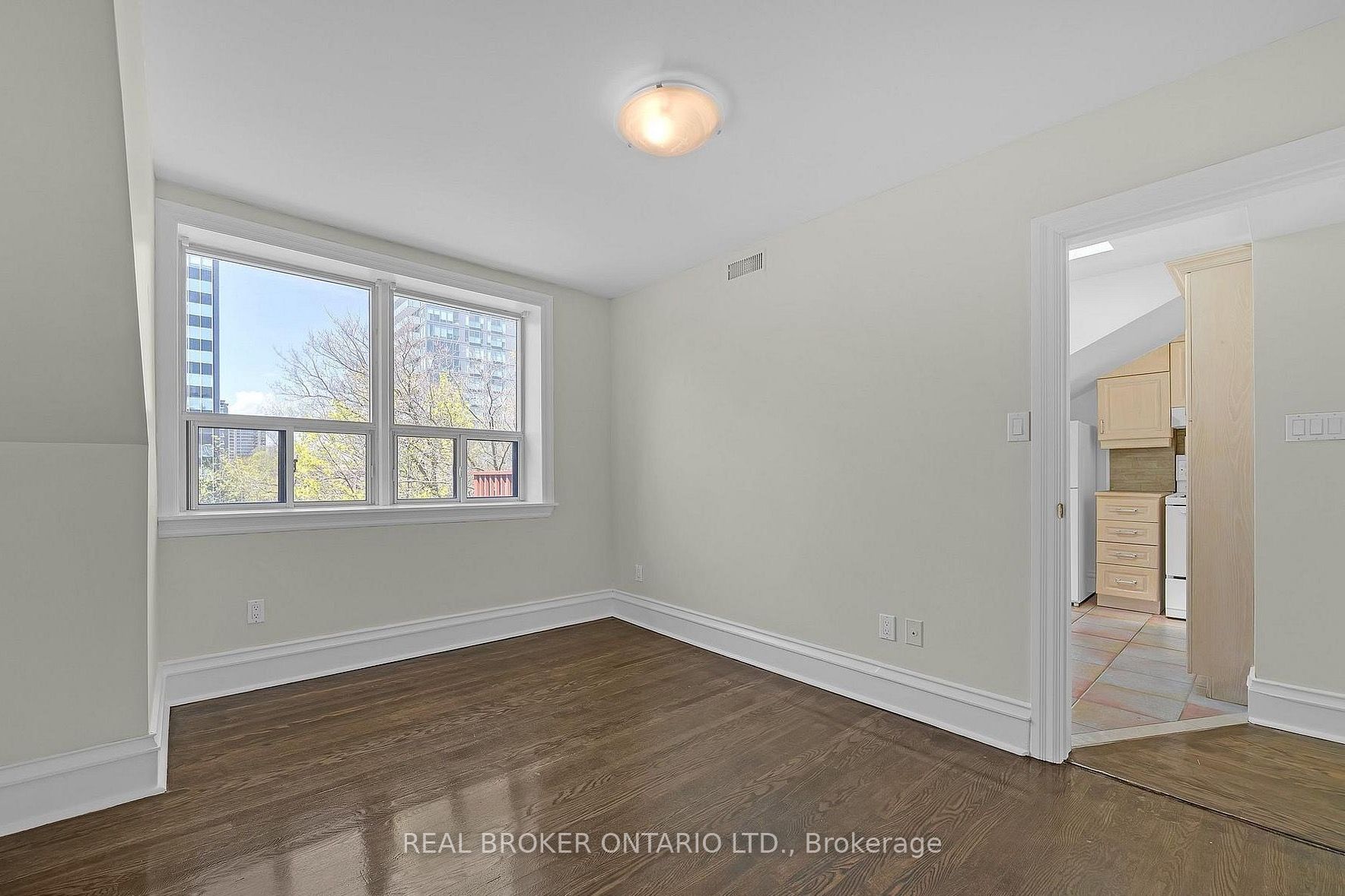 12 Foxbar Road 3 Property Photo 12
