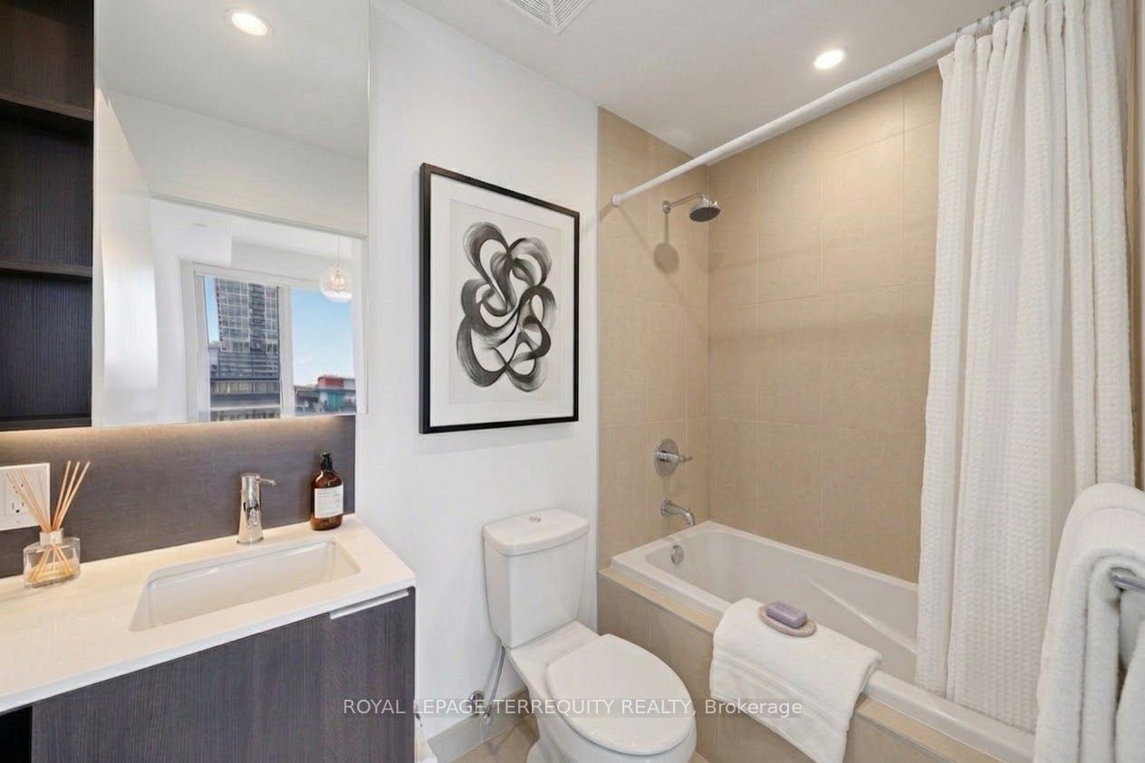 55 Regent Park Boulevard 415 Property Photo 9