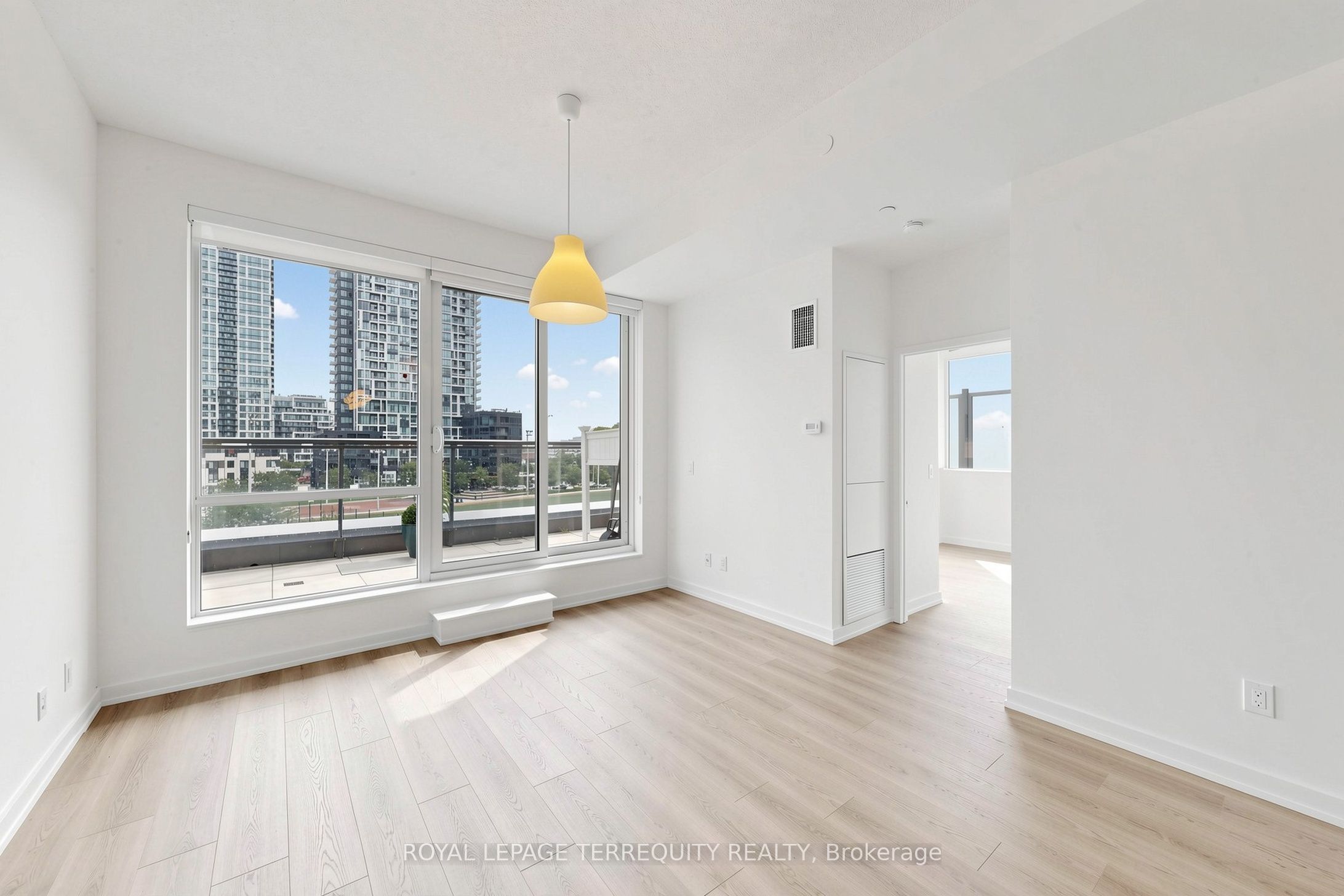 55 Regent Park Boulevard 415 Property Photo 15