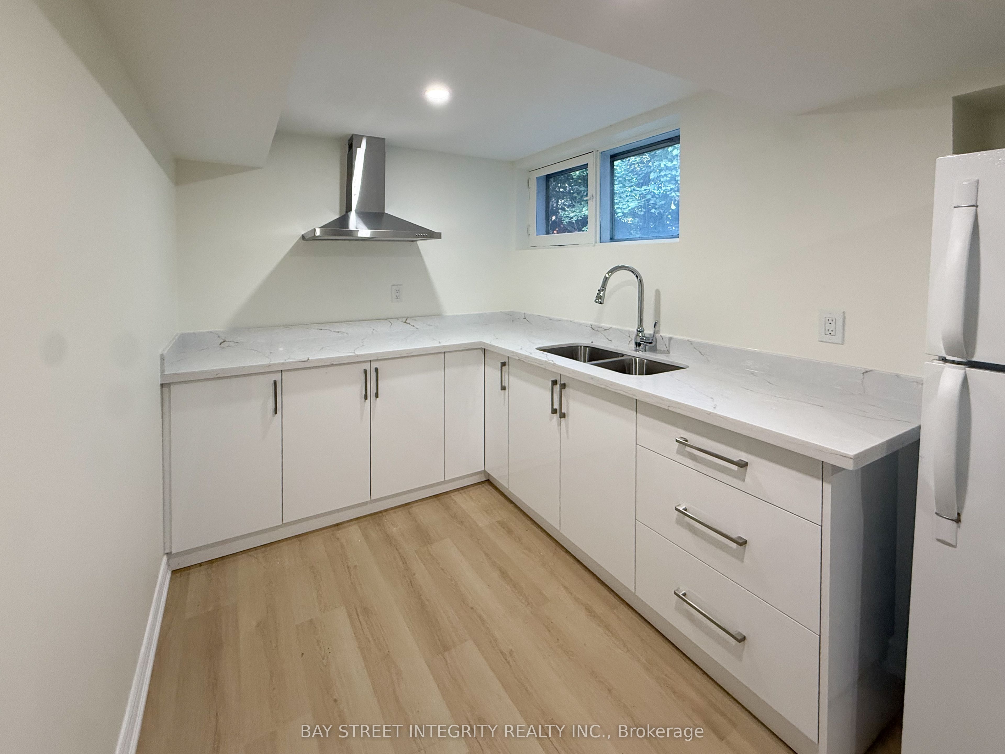 40 Rippleton Road Lower Property Photo 5