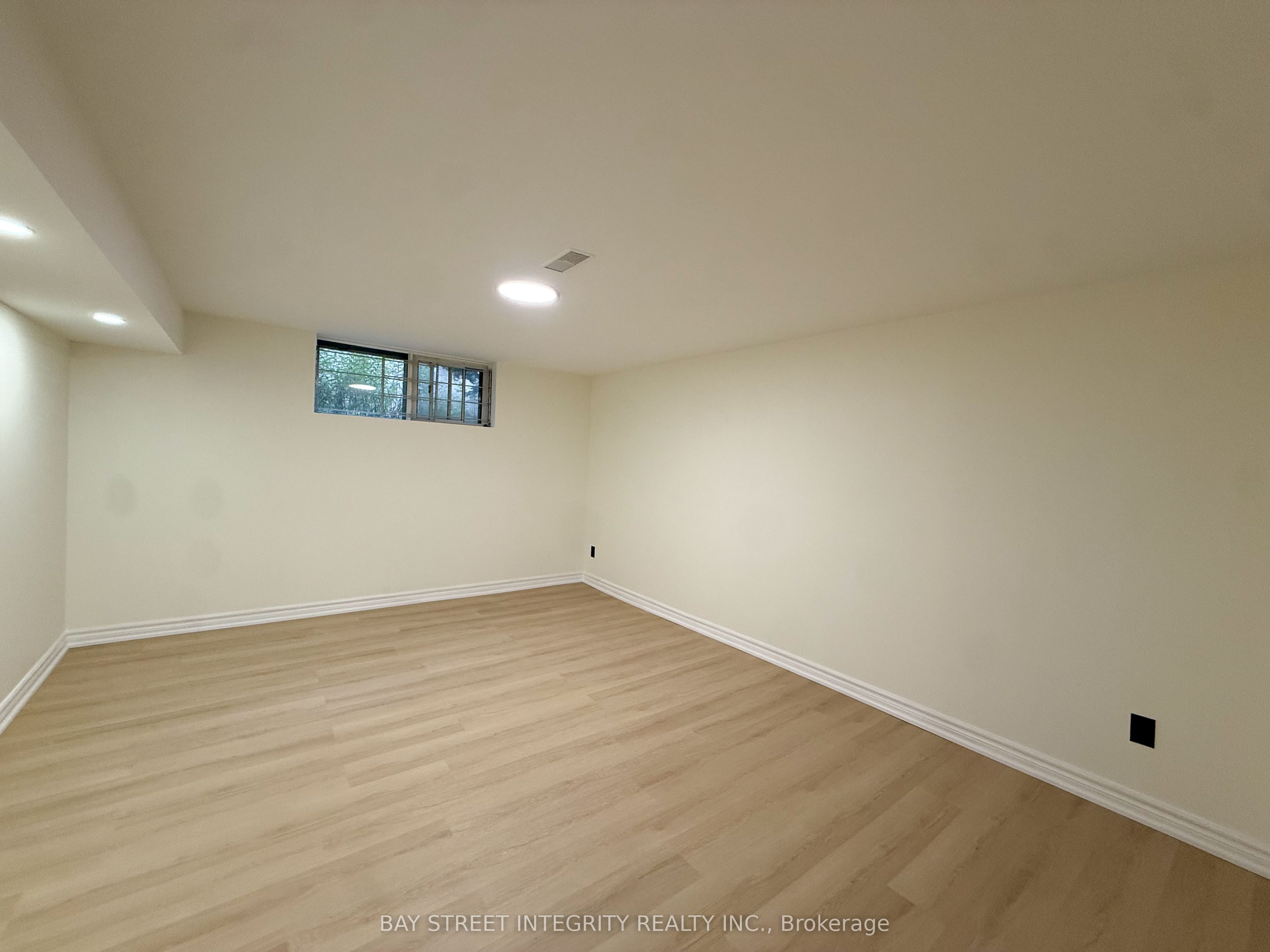 40 Rippleton Road Lower Property Photo 14