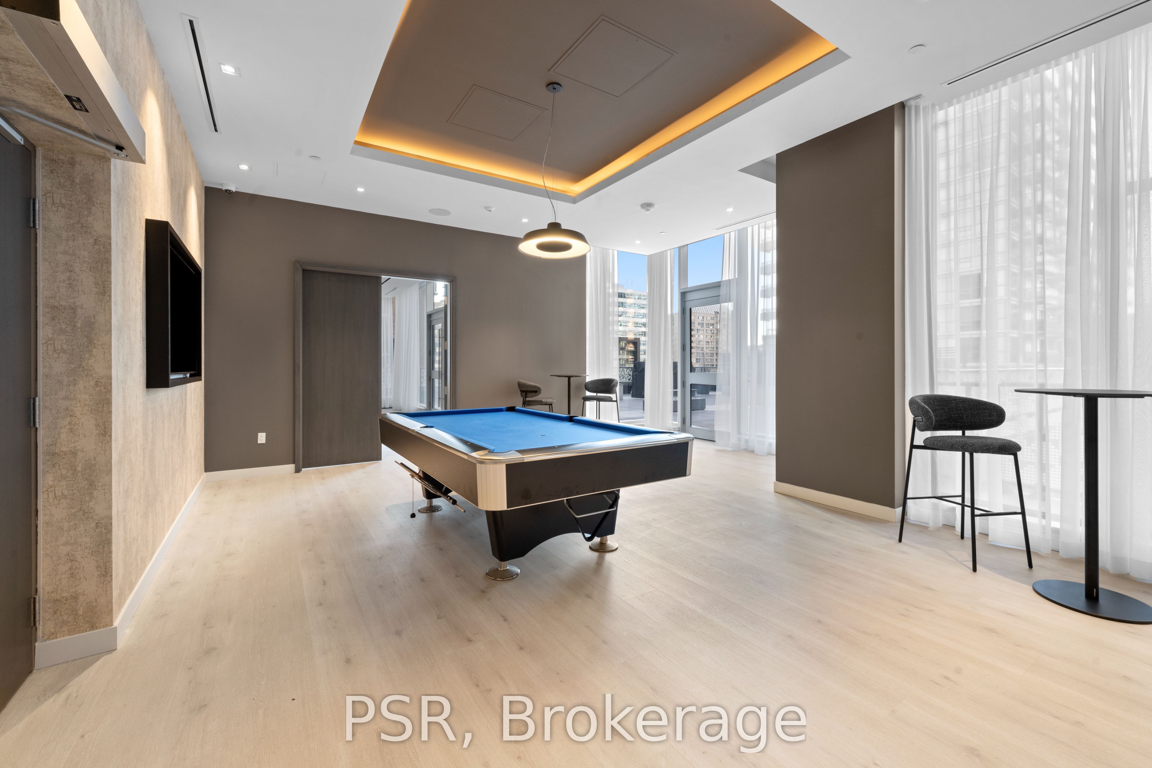 101 Roehampton Avenue 708 Property Photo 19