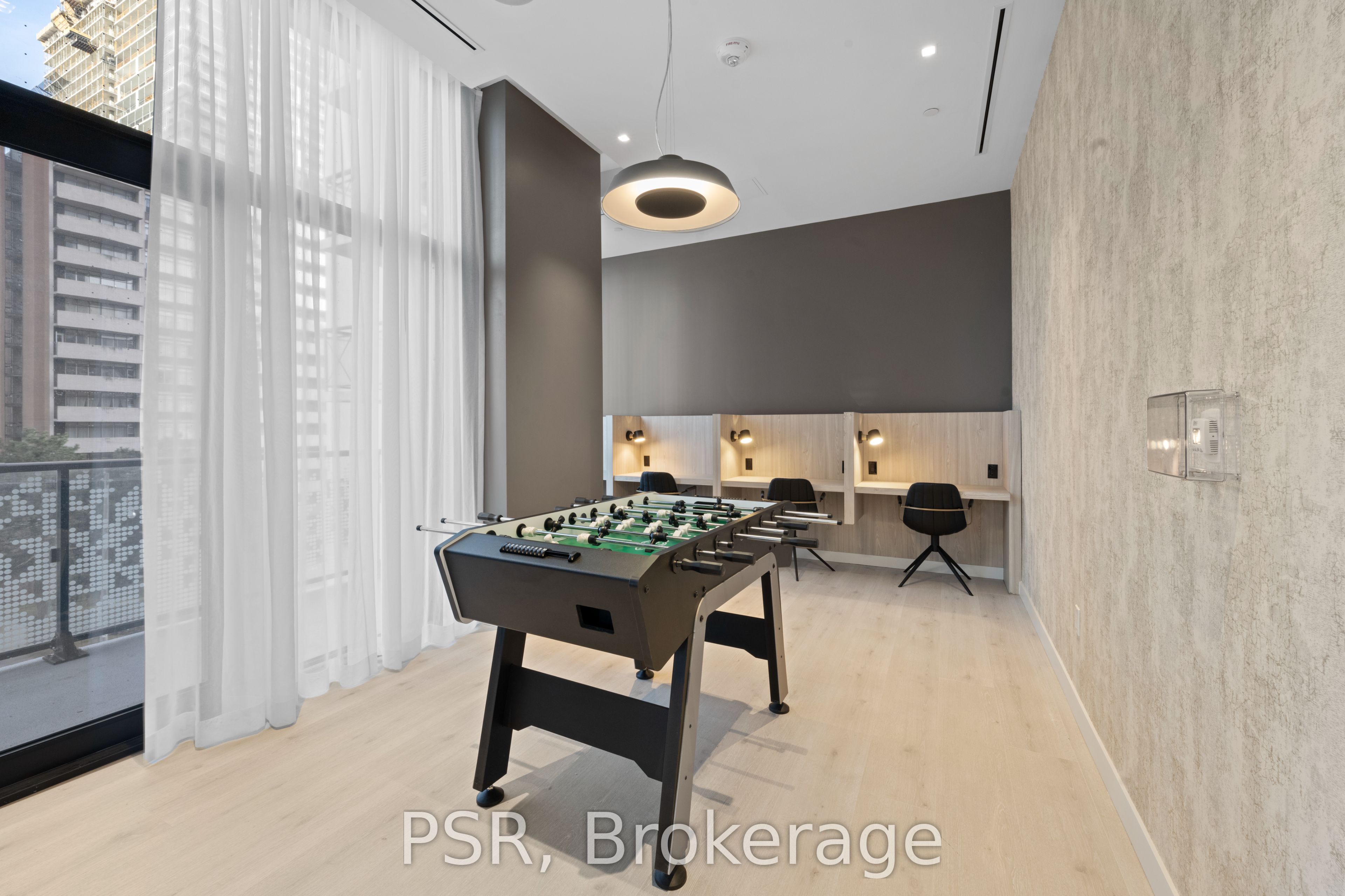 101 Roehampton Avenue 708 Property Photo 20