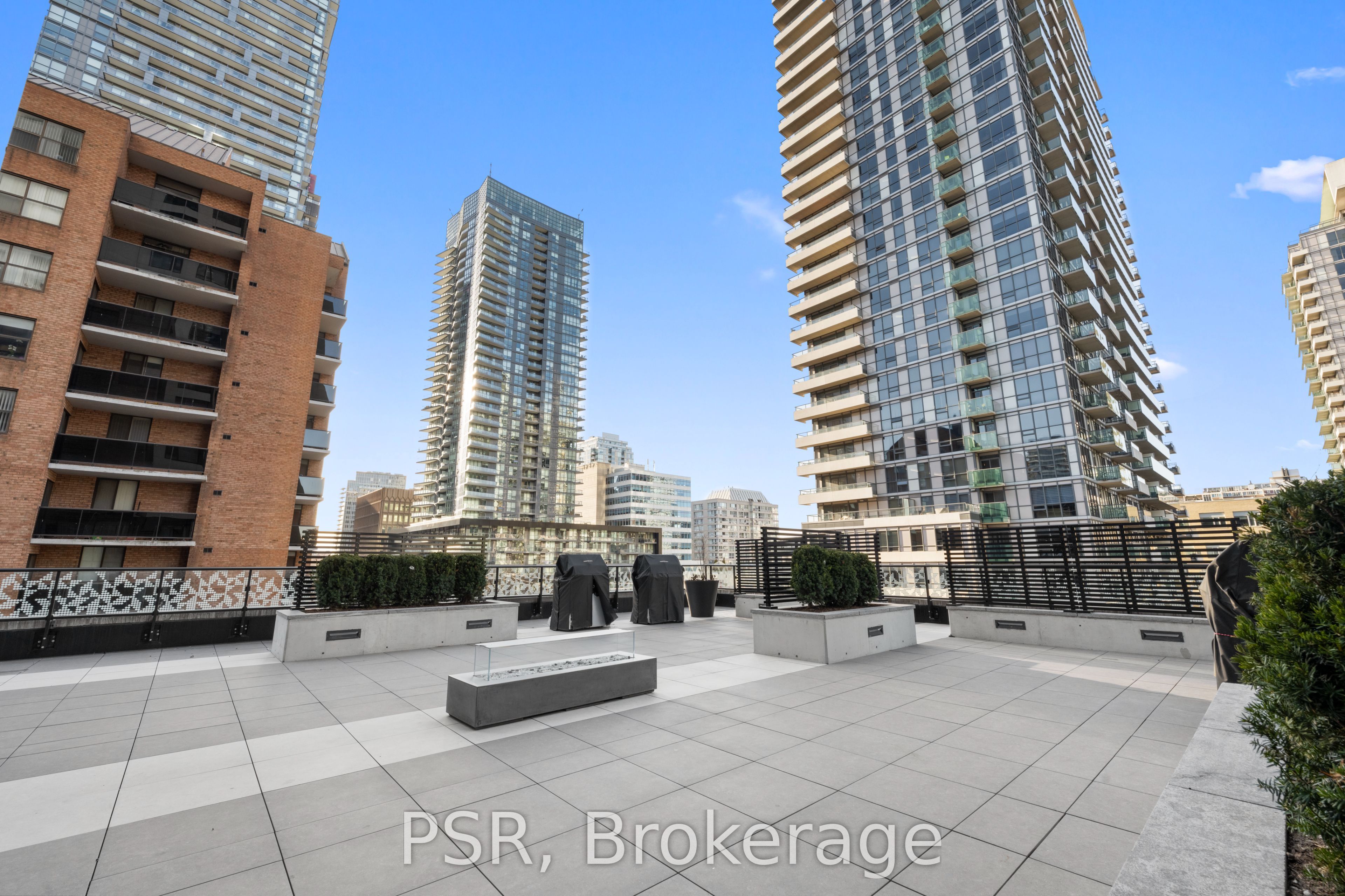 101 Roehampton Avenue 708 Property Photo 22