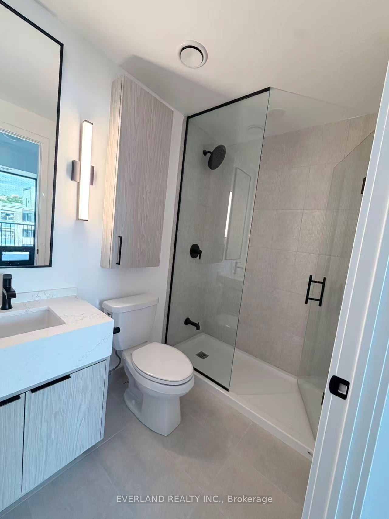 91 Montclair Avenue 717 Property Photo 10