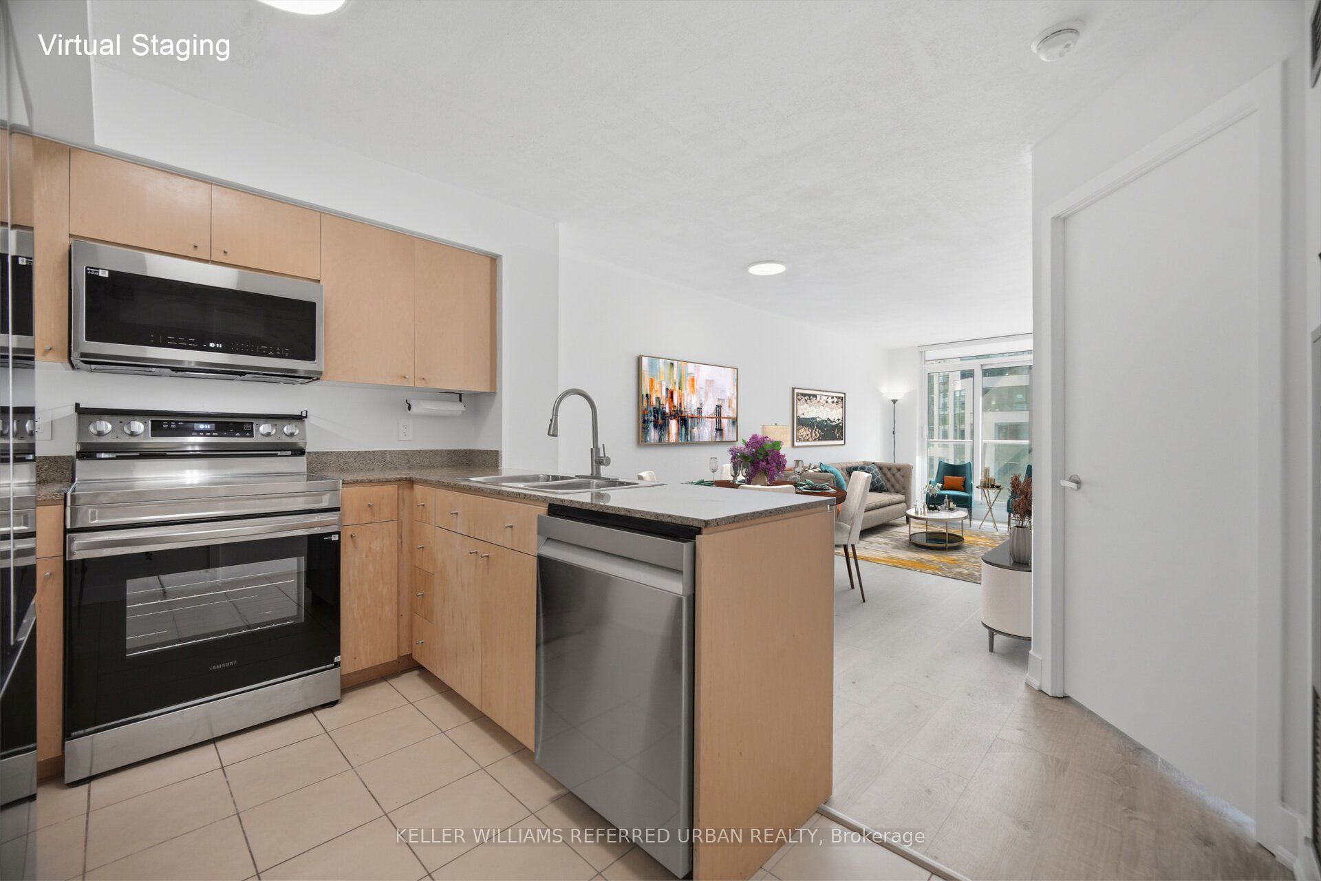 361 Front Street W 1501 Property Photo 7