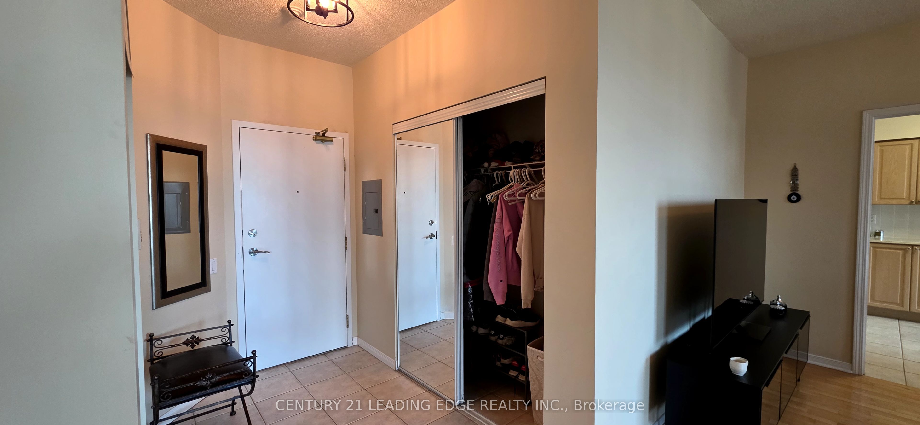 33 Empress Avenue Ph203 Property Photo 3