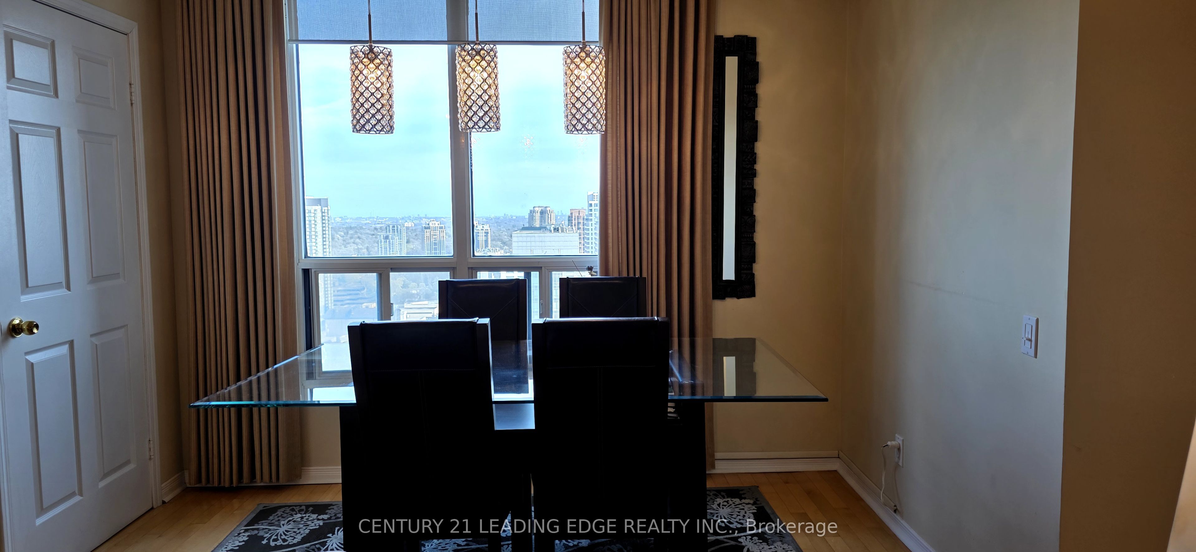 33 Empress Avenue Ph203 Property Photo 7