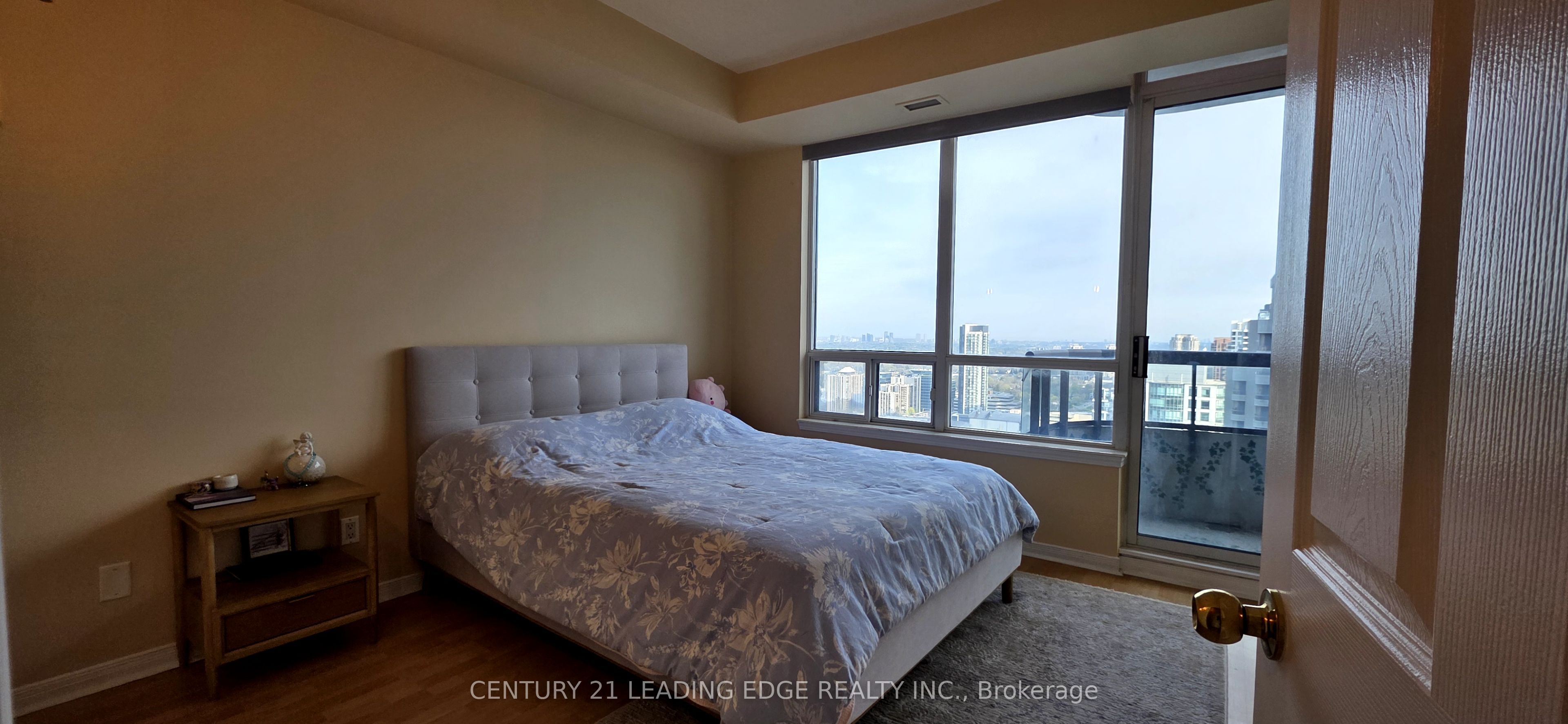 33 Empress Avenue Ph203 Property Photo 19