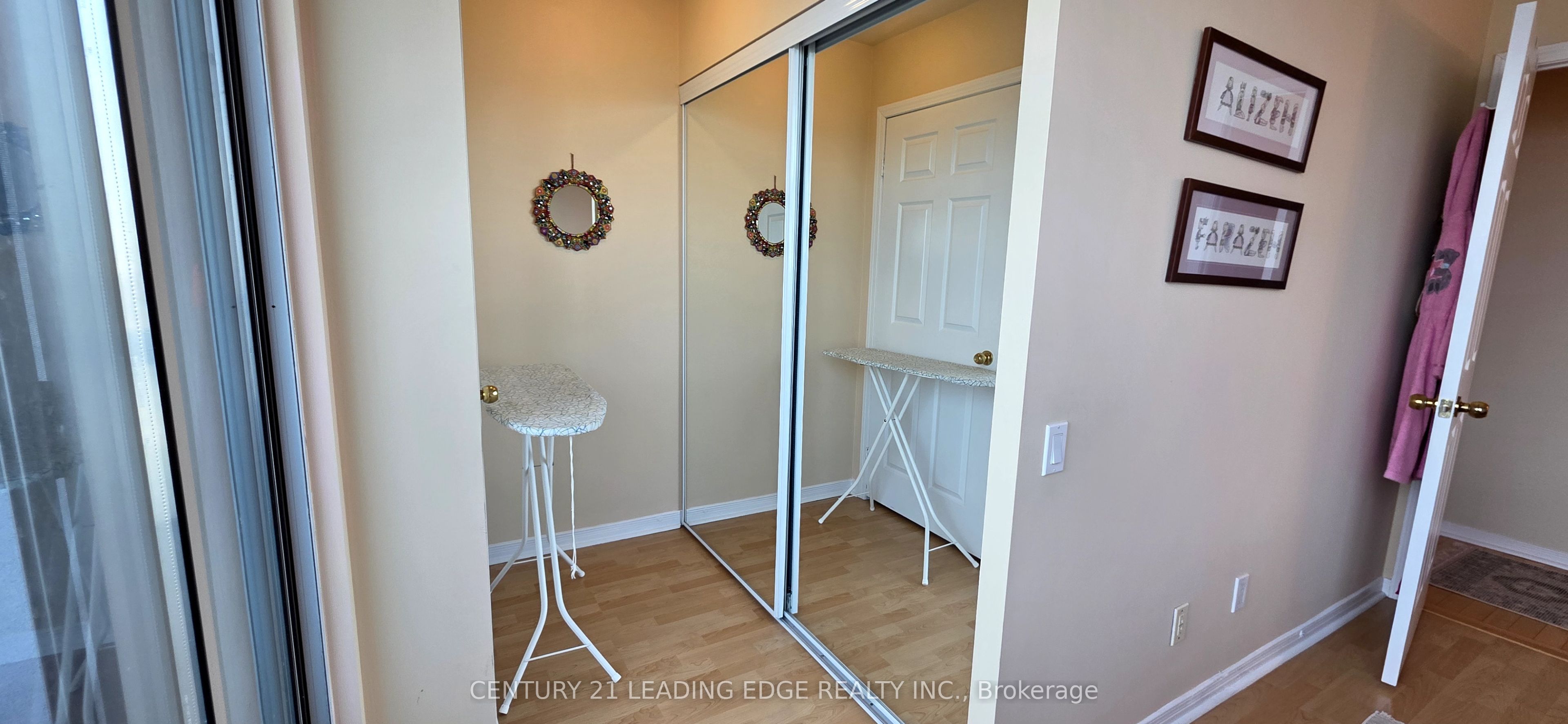 33 Empress Avenue Ph203 Property Photo 23