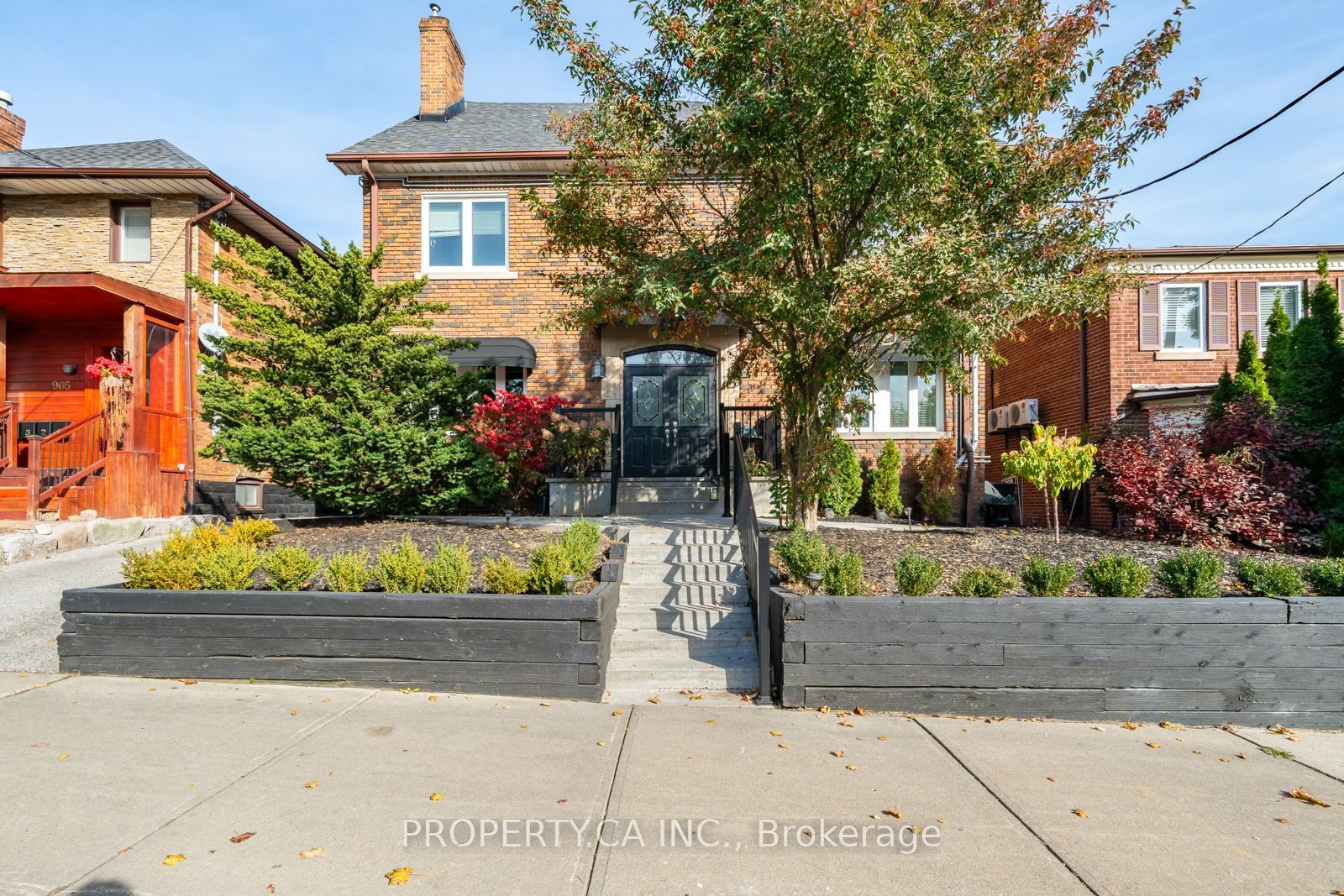 963 Avenue Road 5 Property Photo 11