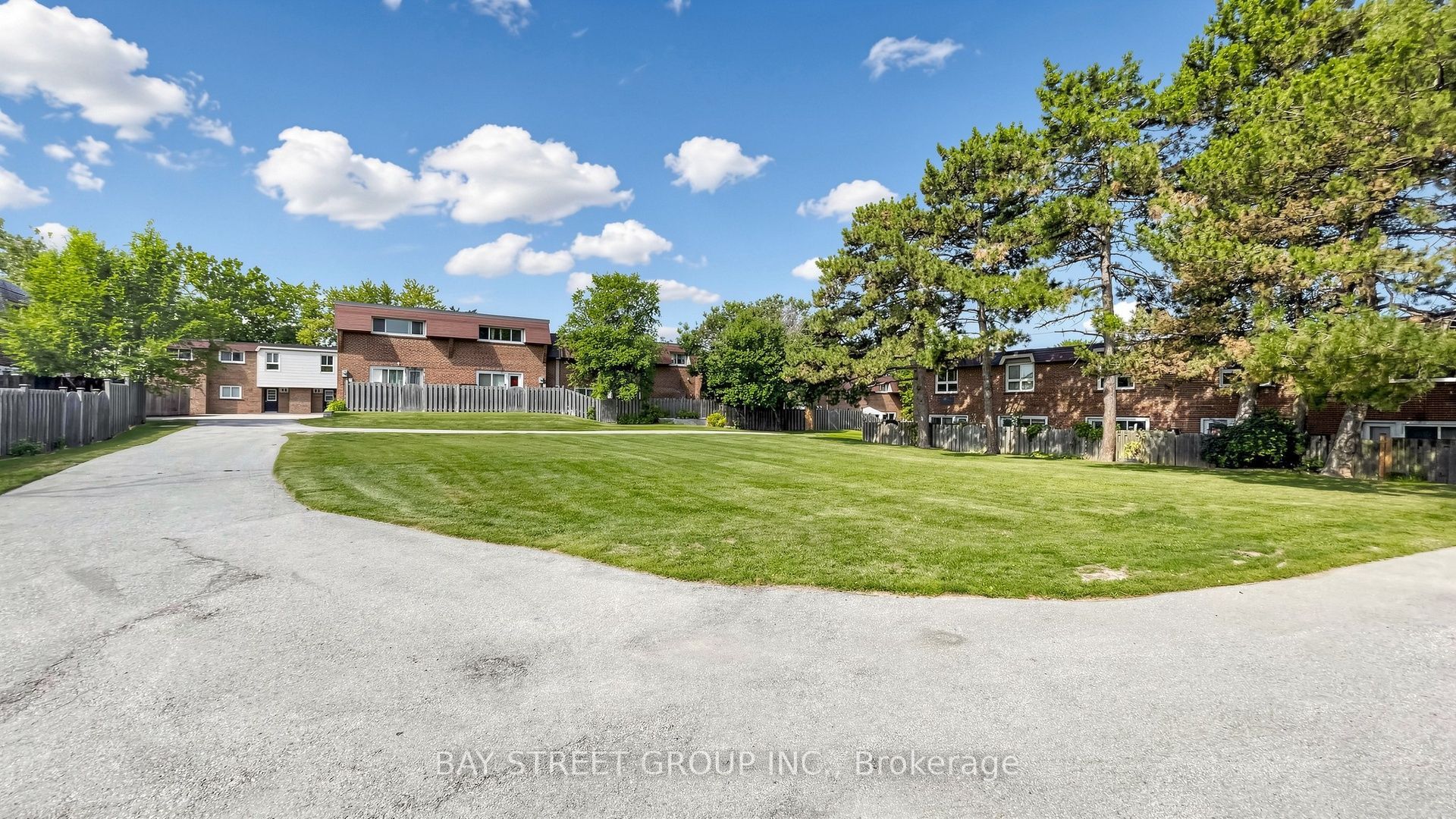 57 Godstone Road 117 Property Photo 1