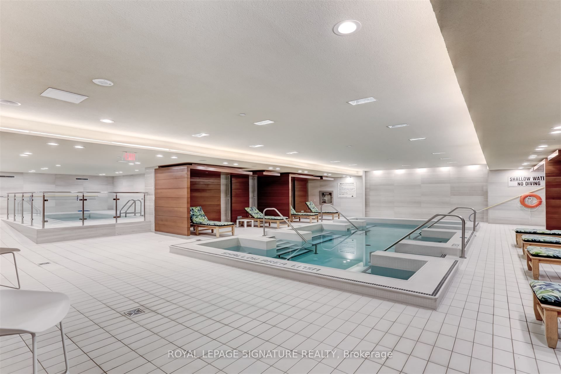 29 Queens Quay E 424 Property Photo 20
