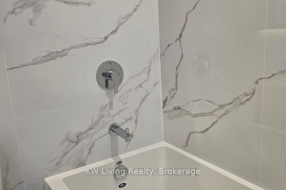 75 Billes Heights 2010 Property Photo 16